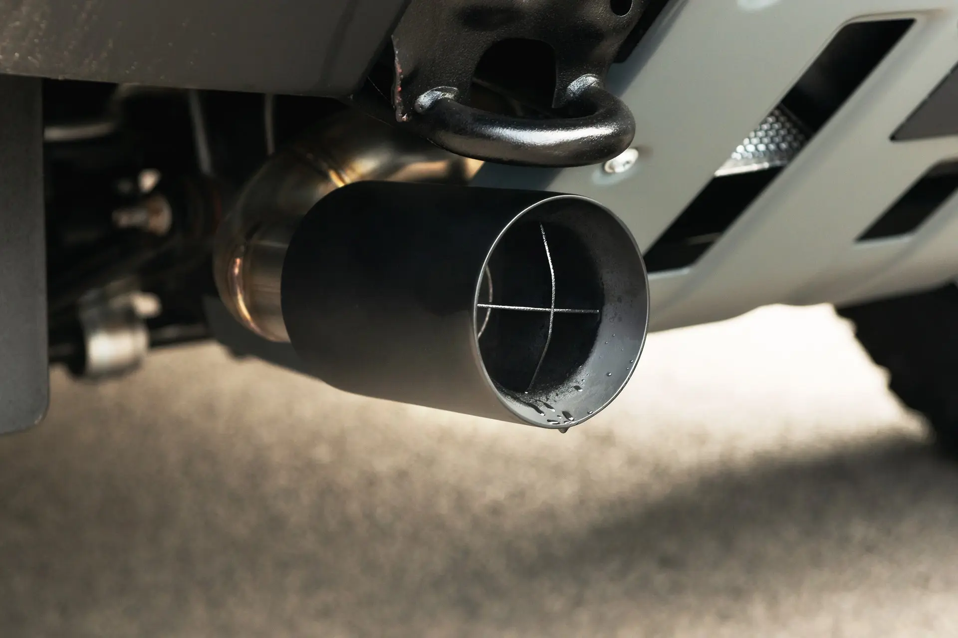 INEOS Grenadier (2023 Onwards) Black Crosshair Exhaust System - Petrol - Image 4