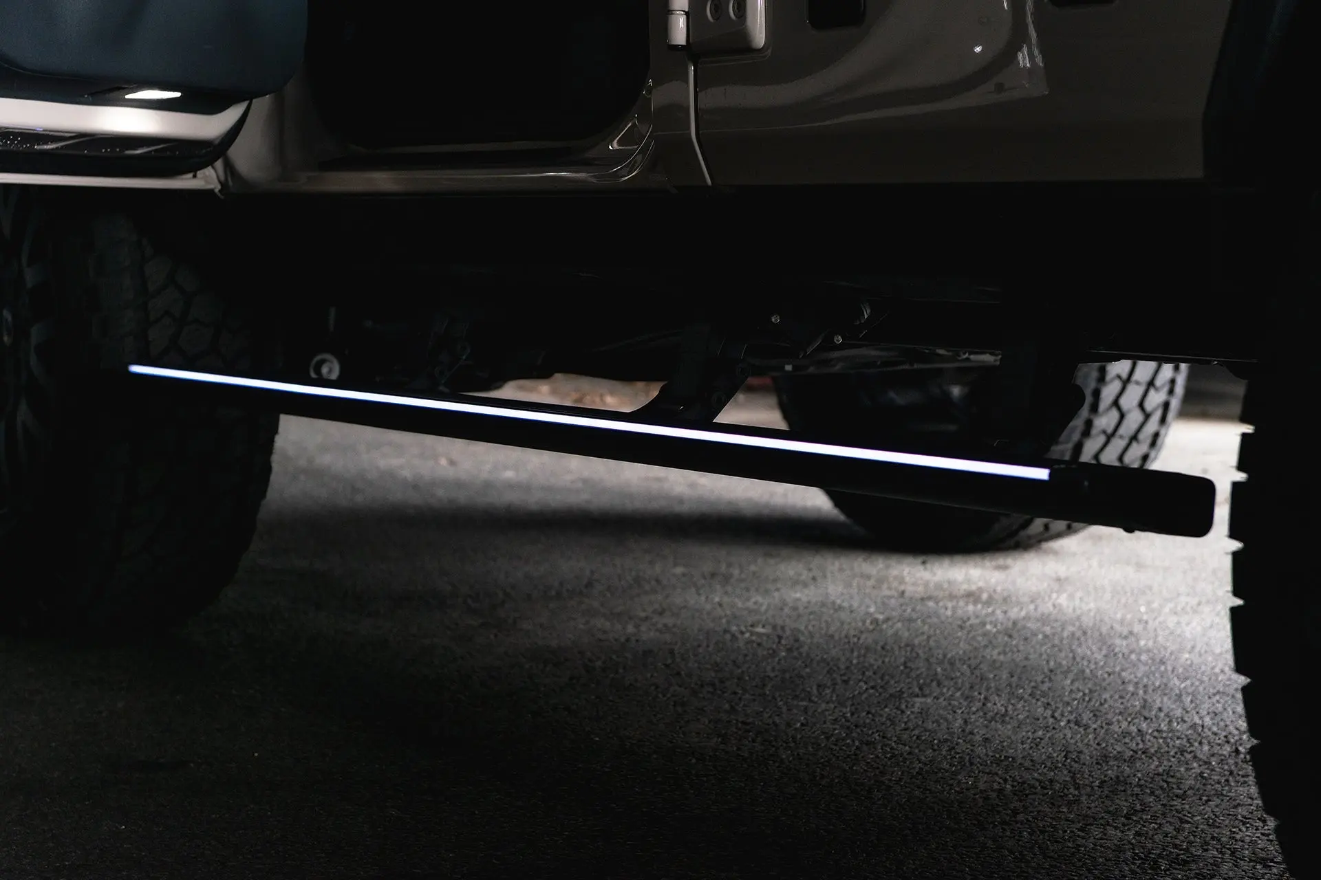 INEOS Grenadier (2023 Onwards) Electric Side Steps with LED Light Strips - Image 4
