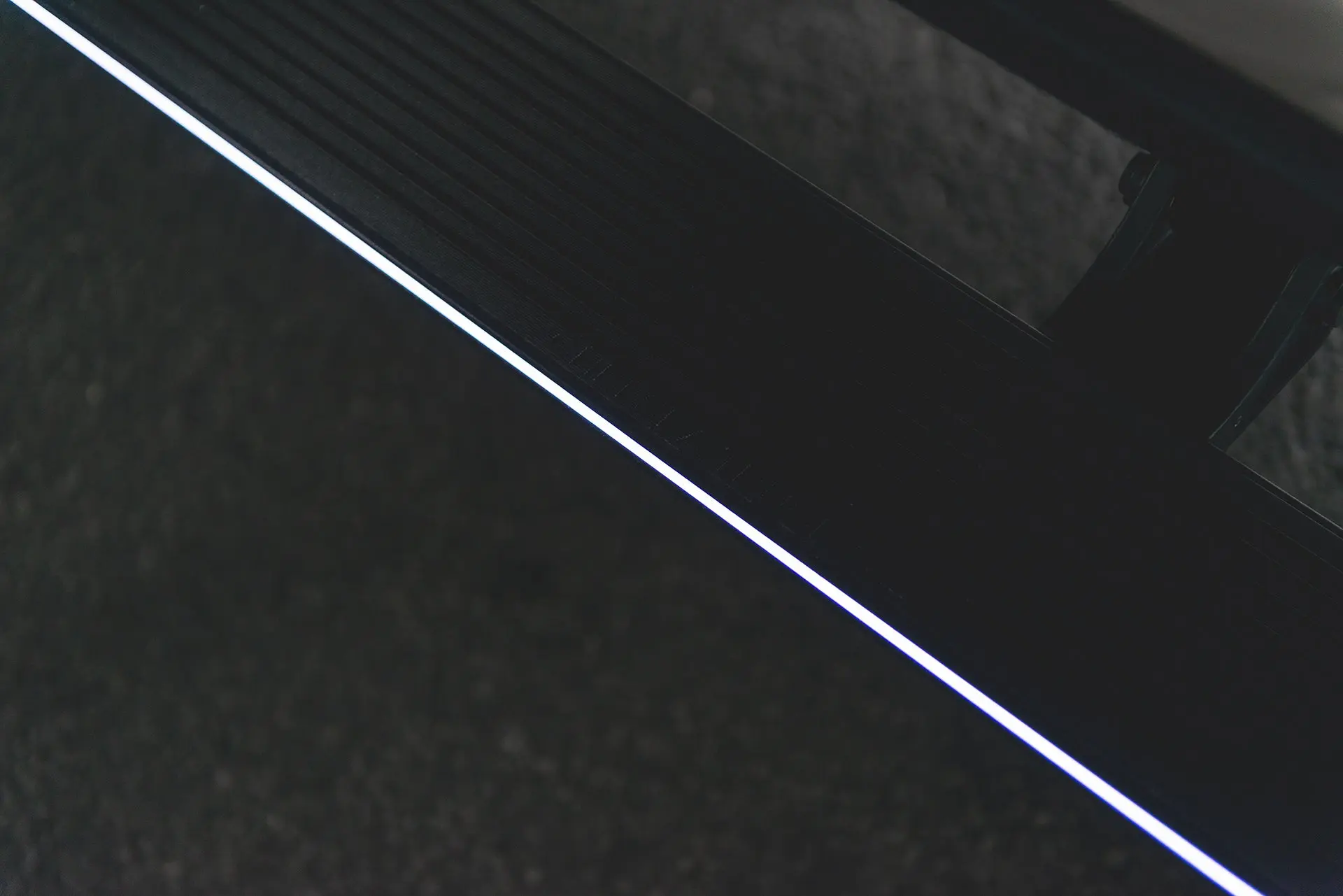 INEOS Grenadier (2023 Onwards) Electric Side Steps with LED Light Strips - Image 9