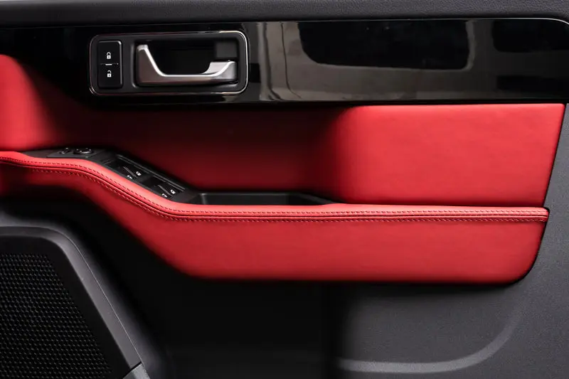 INEOS Grenadier (2023 Onwards) Comfort Leather Interior - Image 13