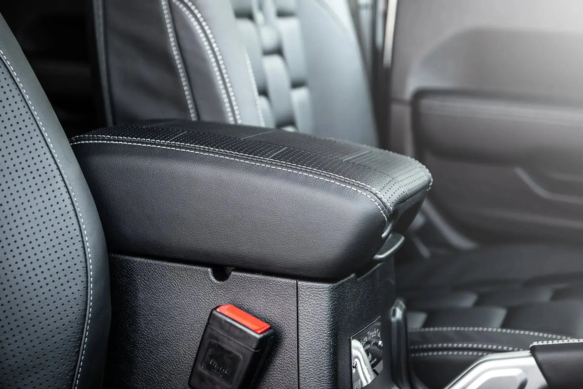 Jeep Wrangler JL (2018 Onwards) 2 Door 3D Modular Leather Interior - Image 19