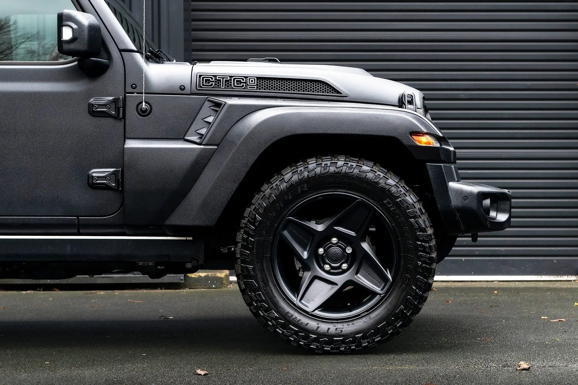 JEEP WRANGLER JL (2018 Onwards) 4 DOOR BLACK HAWK BODYKIT - Image 25
