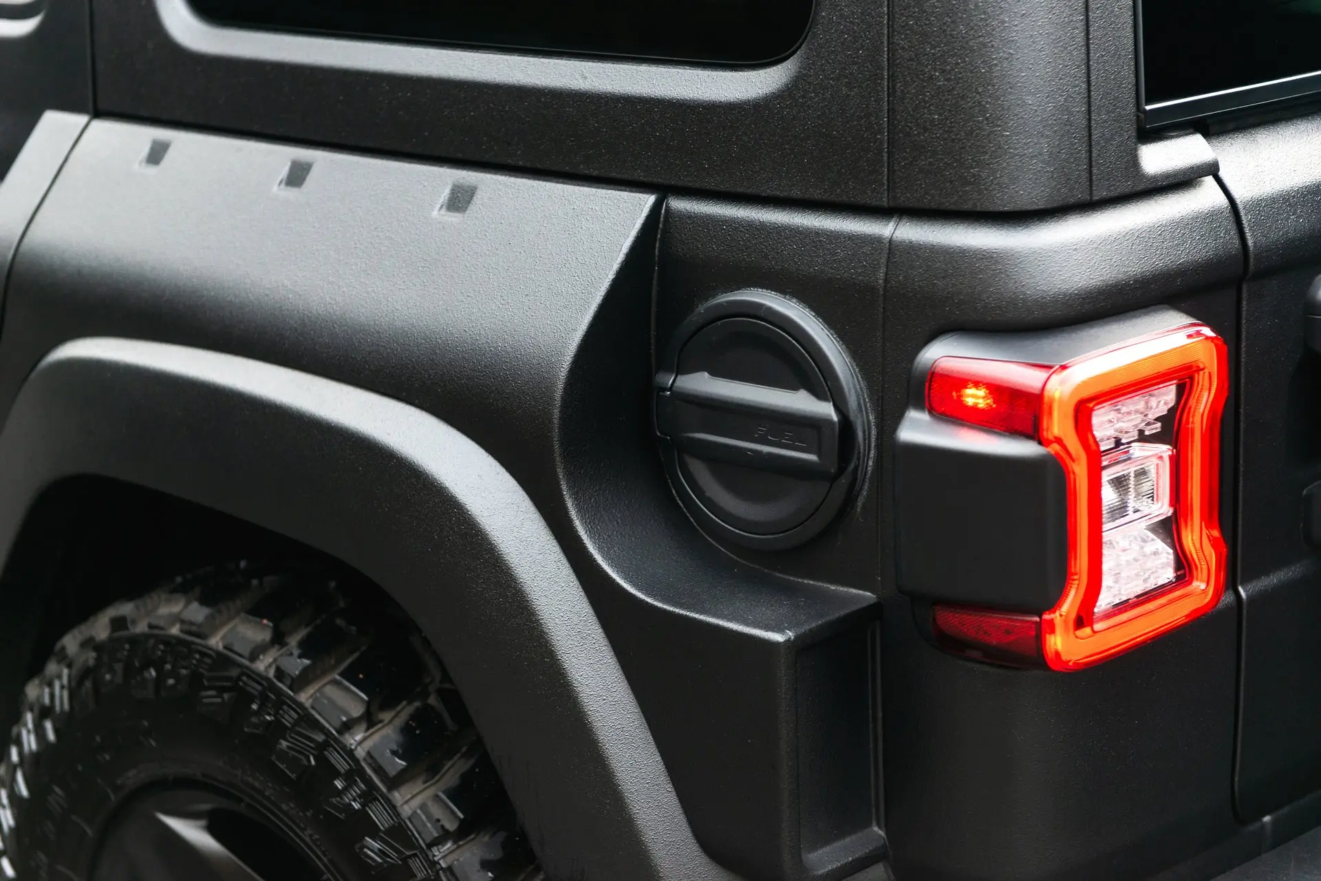 JEEP WRANGLER JL (2018 Onwards) 4 DOOR BLACK HAWK BODYKIT - Image 29