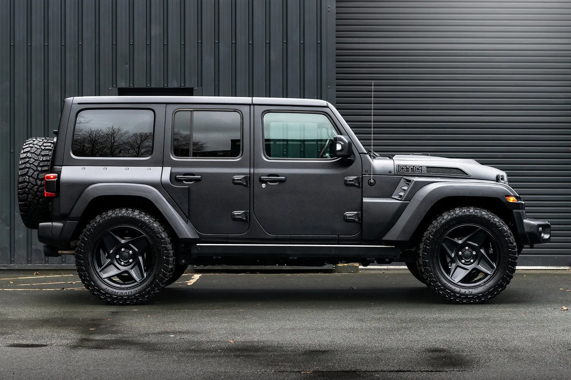 JEEP WRANGLER JL (2018 Onwards) 4 DOOR BLACK HAWK BODYKIT - Image 7