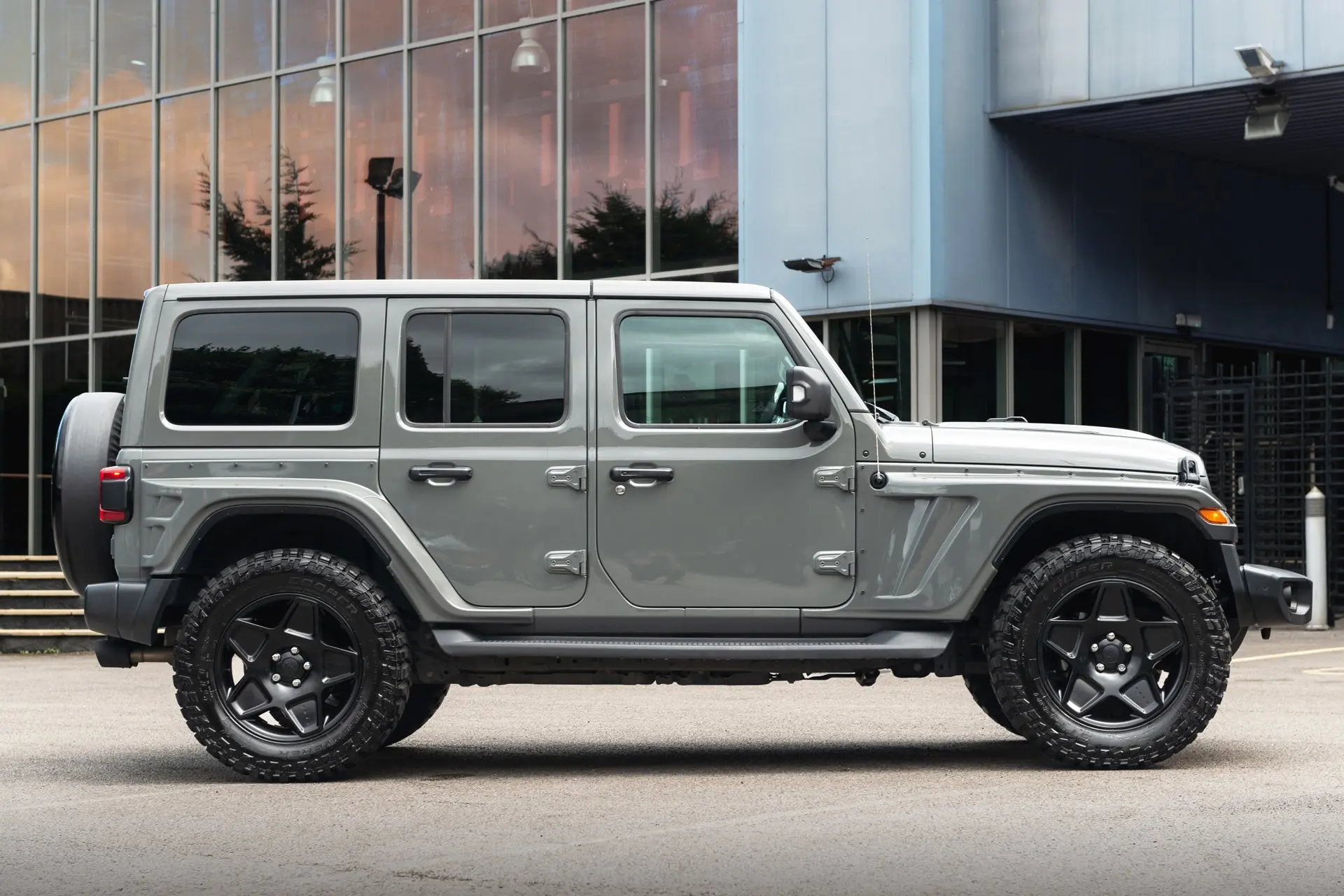 JEEP WRANGLER JL (2018 Onwards) 4 DOOR BODYGUARD BODYKIT - Image 25