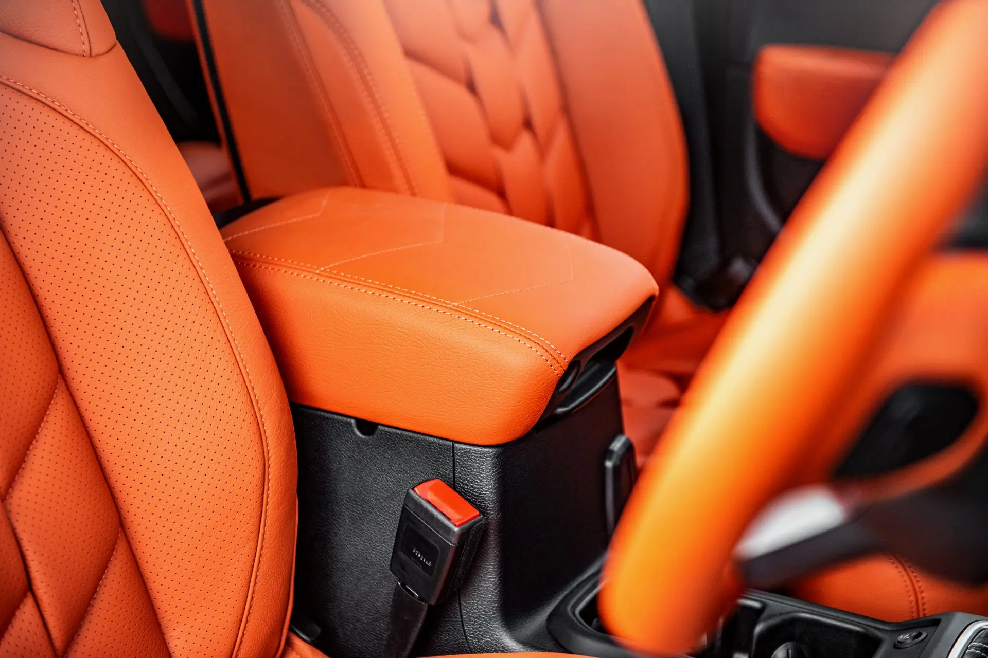 Jeep Wrangler JL 4 Door Herringbone Leather Interior (2018 Onwards) - Image 4