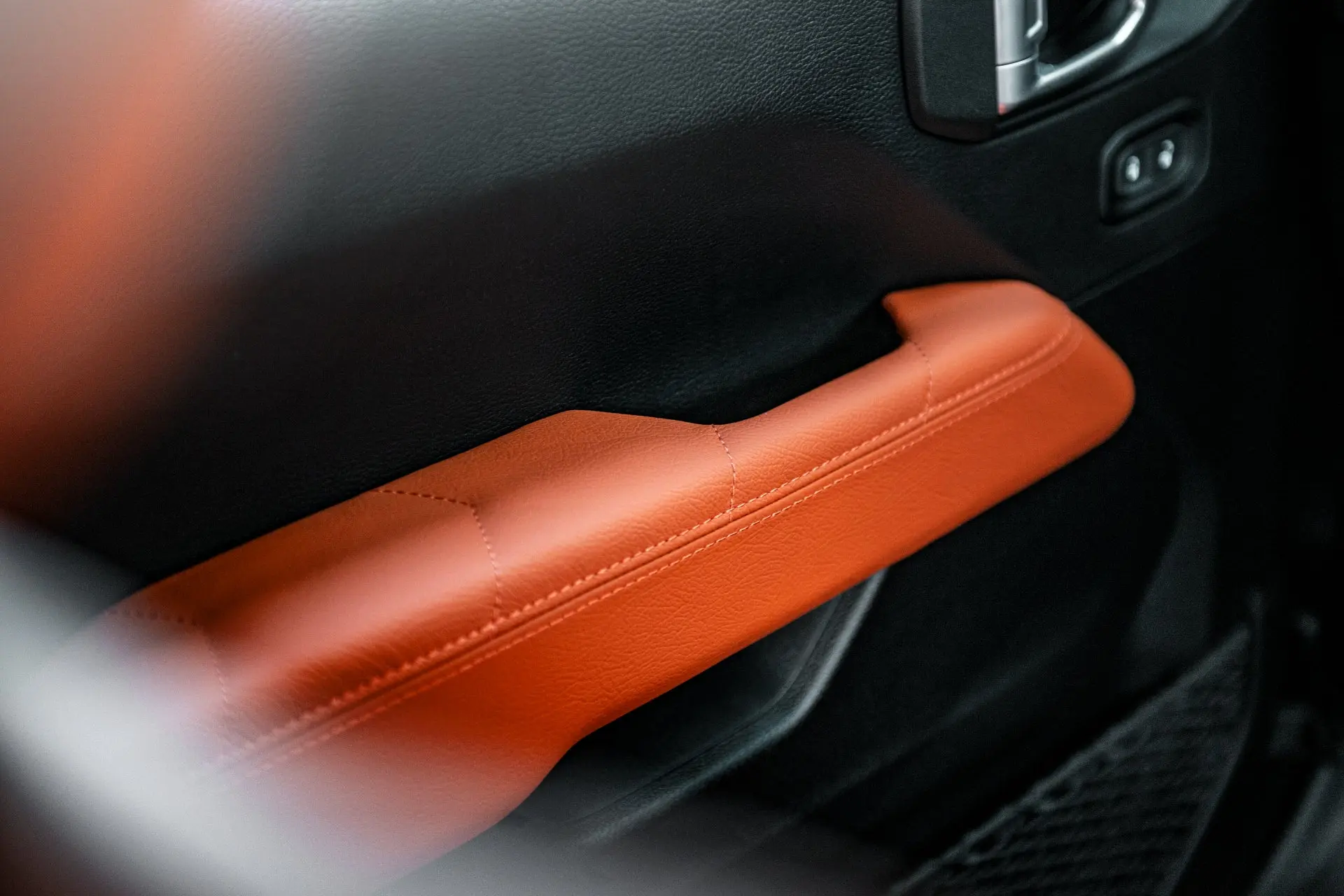 Jeep Wrangler JL 4 Door Herringbone Leather Interior (2018 Onwards) - Image 7