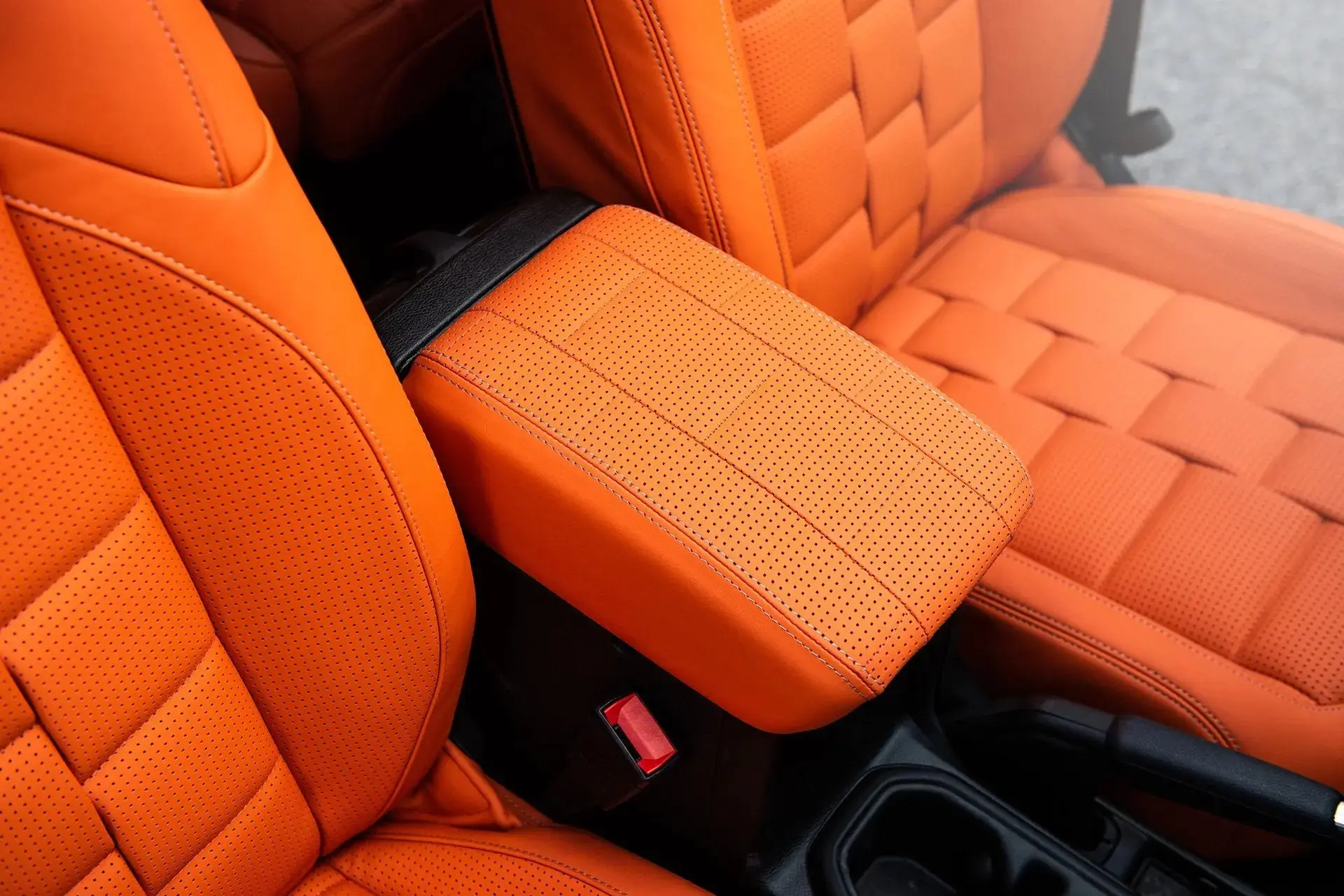 Jeep Wrangler JL (2018 Onwards) 4 Door 3D Modular Leather Interior - Image 5