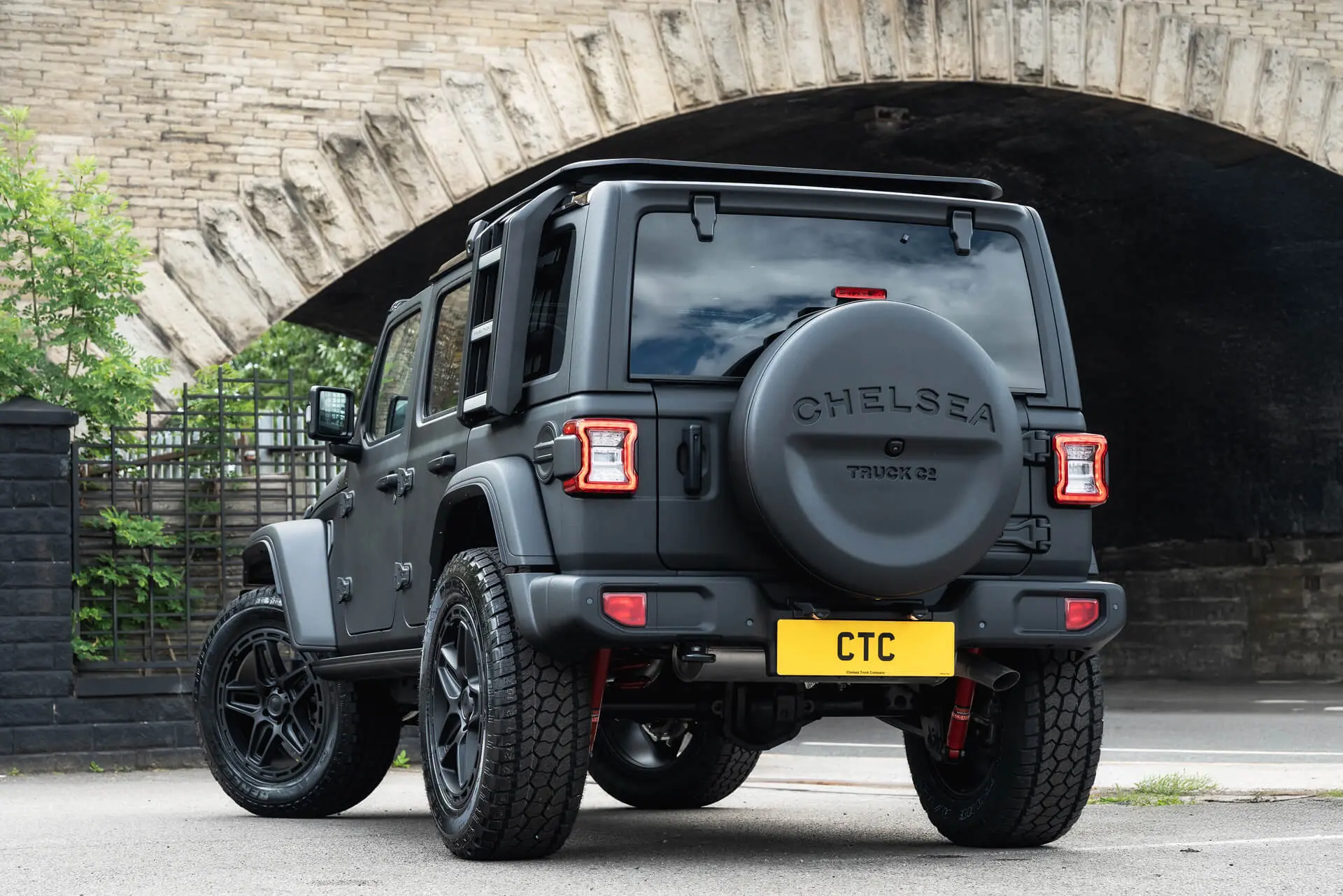 Jeep Wrangler JL (2018 Onwards) Chelsea Truck Company Expedition Hard Spare Wheel Cover - Image 11