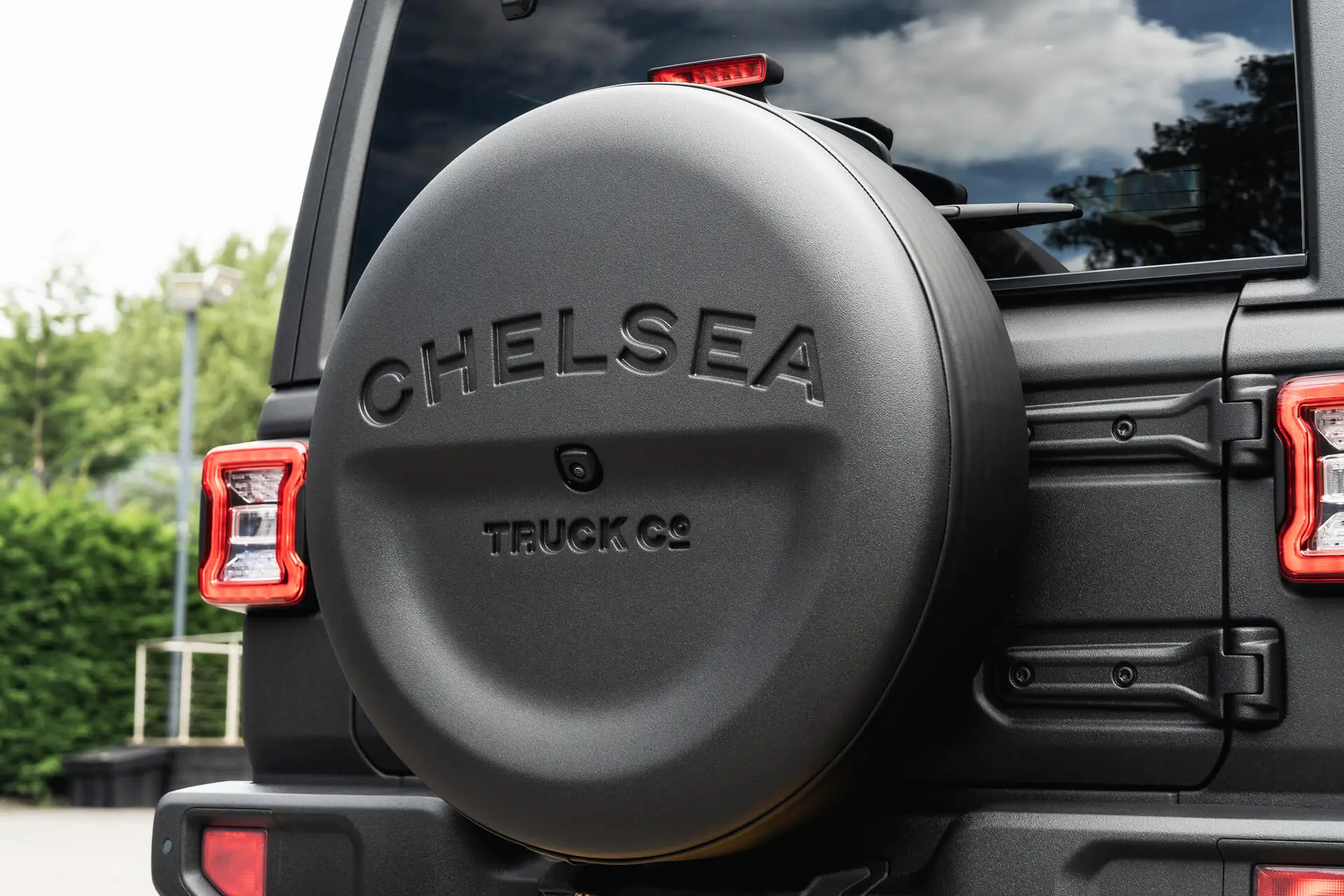 Jeep Wrangler JL (2018 Onwards) Chelsea Truck Company Expedition Hard Spare Wheel Cover - Image 16