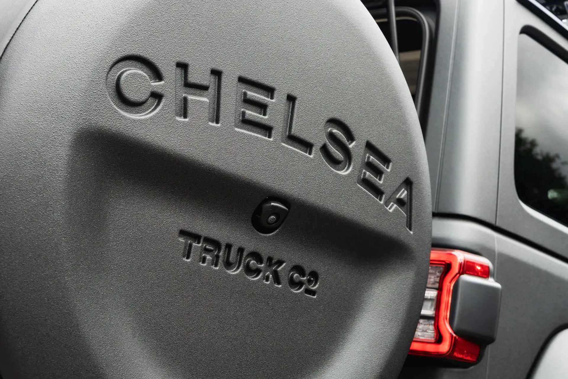 Jeep Wrangler JL (2018 Onwards) Chelsea Truck Company Expedition Hard Spare Wheel Cover - Image 9