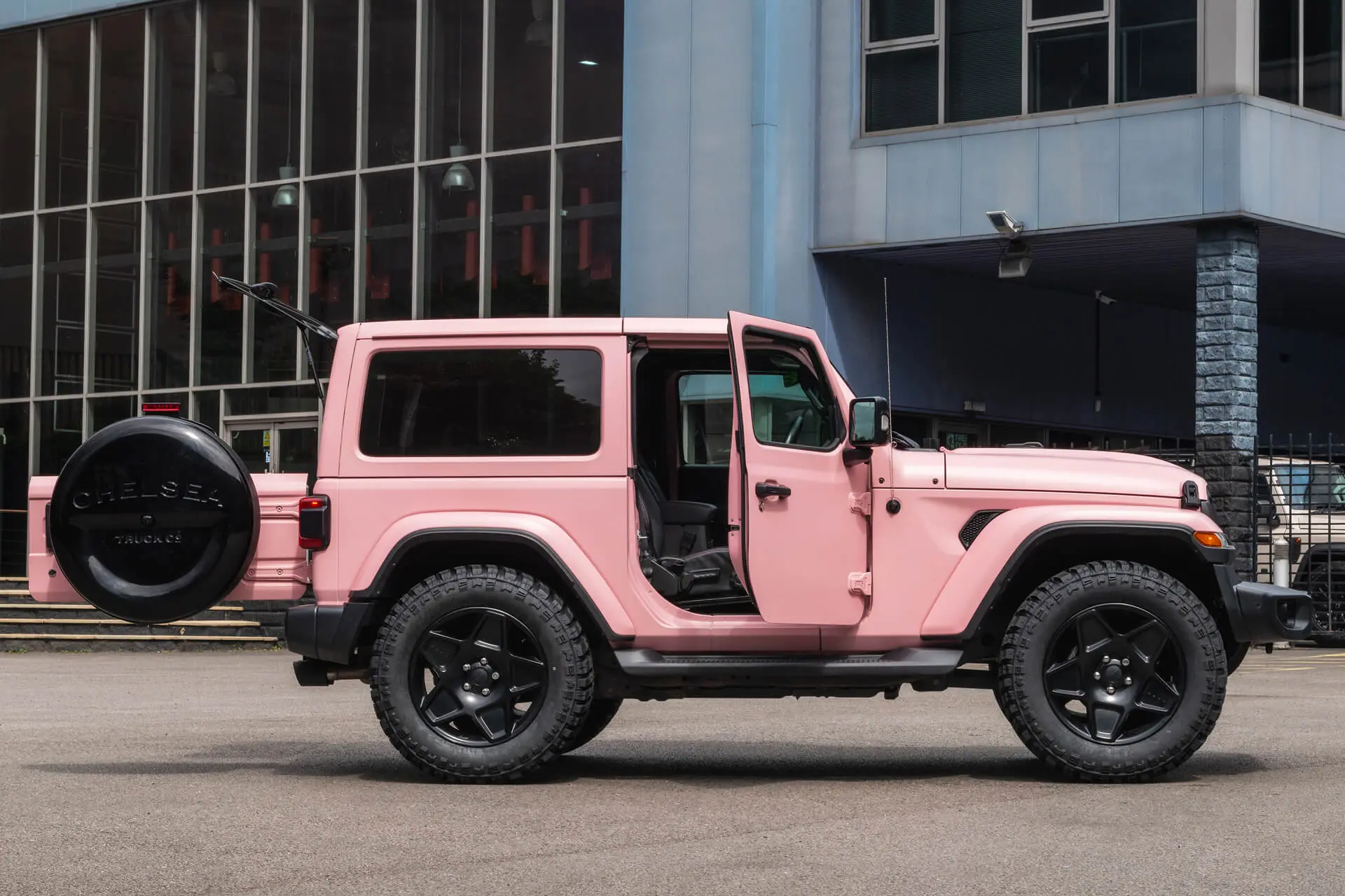 Jeep Wrangler JL (2018 Onwards) Chelsea Truck Company Hard Spare Wheel Cover - Image 20