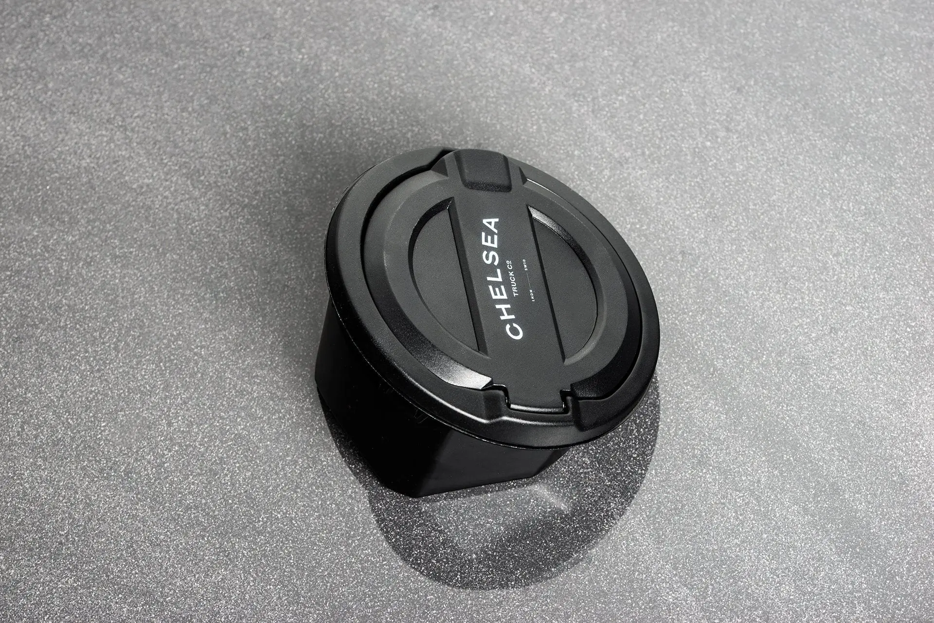Jeep Wrangler JL (2018 Onwards) Chelsea Truck Company logo Fuel Filler Cap - Image 4