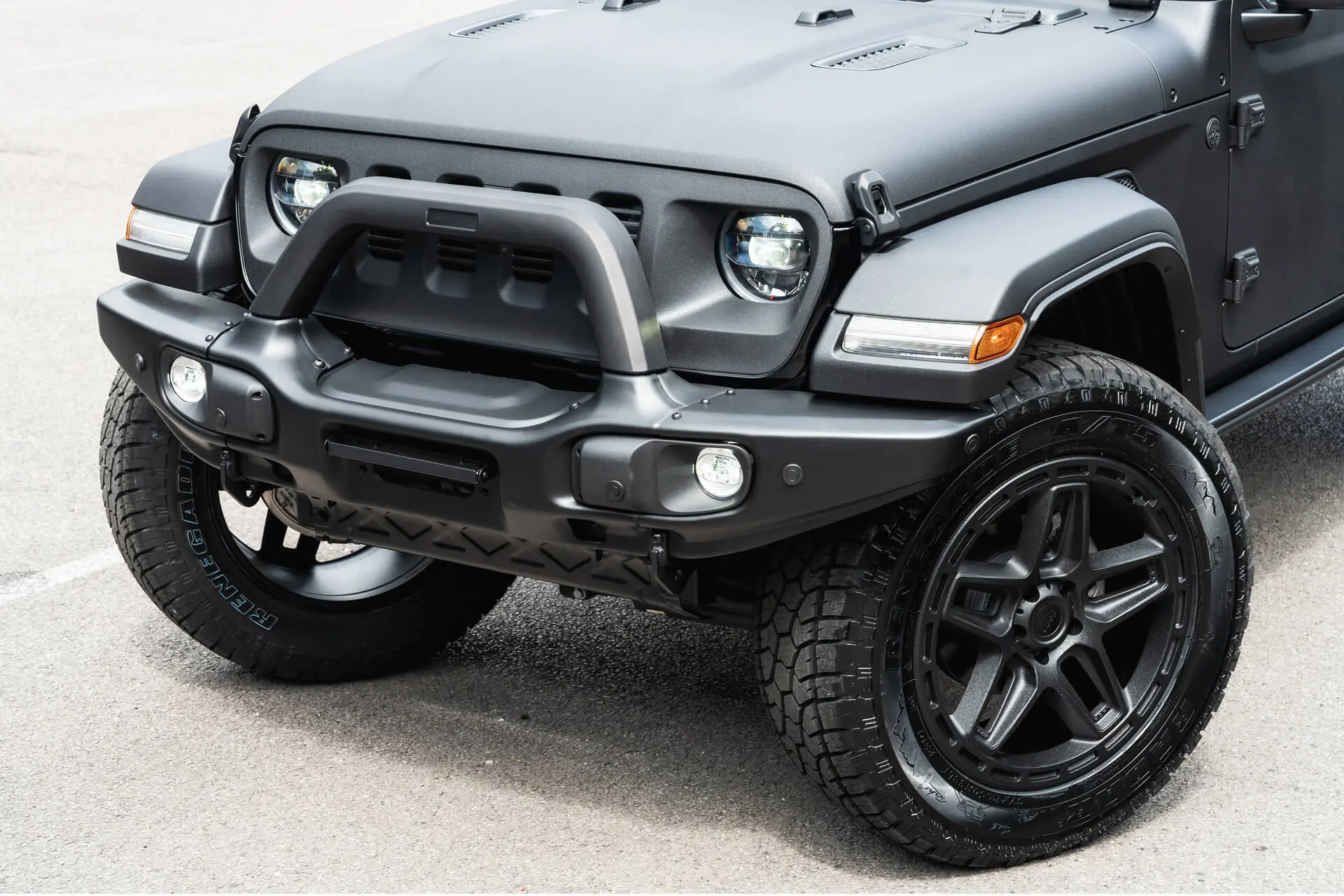 JEEP WRANGLER JL (2018 Onwards) Expedition Front Bumper with Integrated A Bar - Image 21