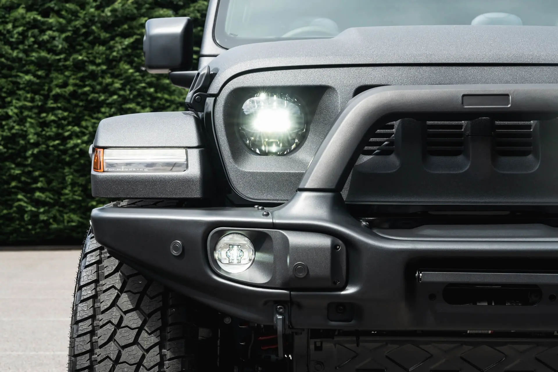 JEEP WRANGLER JL (2018 Onwards) Expedition Front Bumper with Integrated A Bar - Image 27