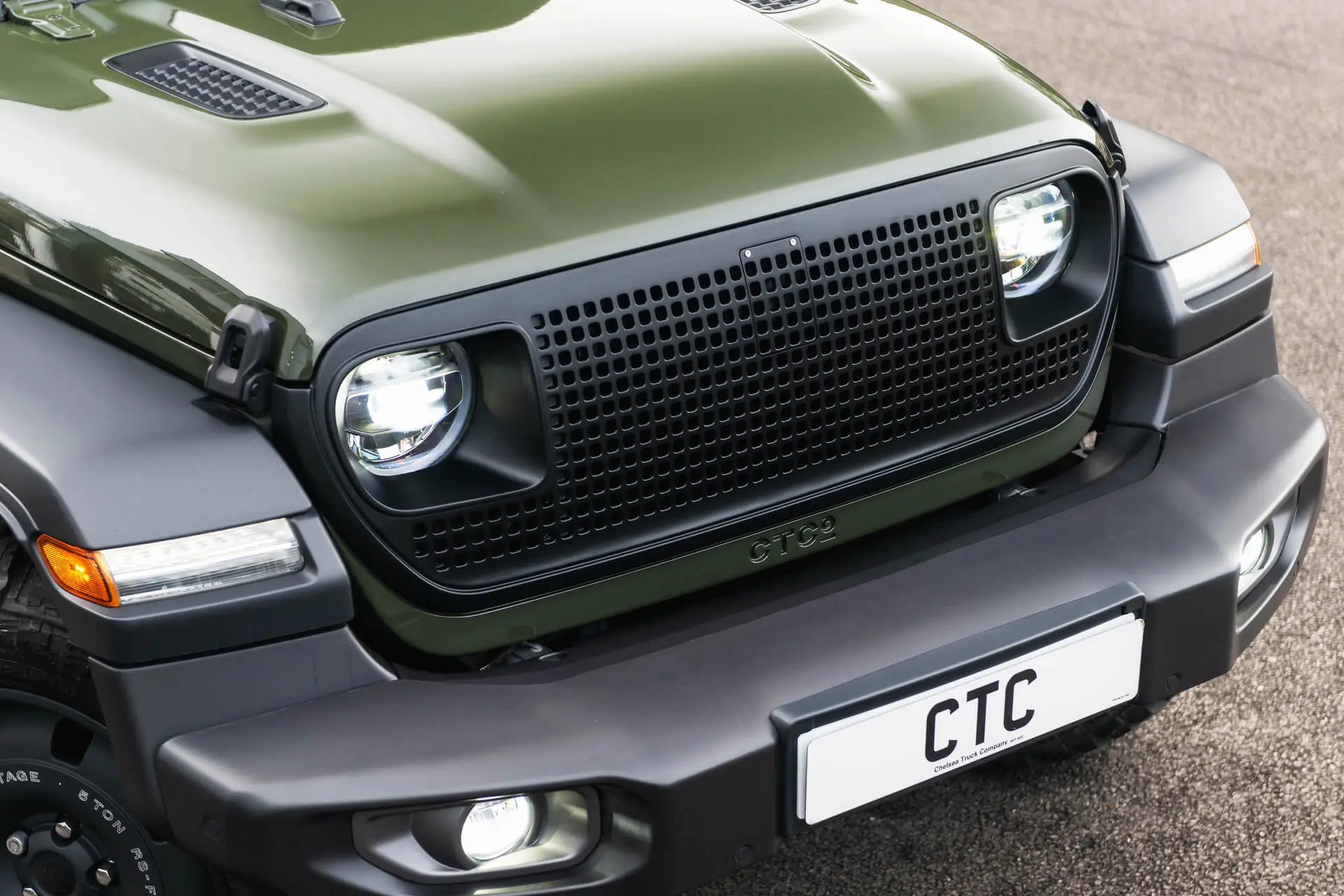 JEEP WRANGLER JL (2018 Onwards) Heritage Lattice Front Grille - Image 20