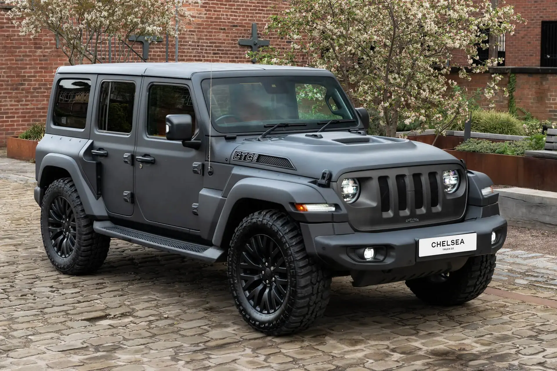 JEEP WRANGLER JL (2018 Onwards) Iron Man Vented Bonnet - Image 16
