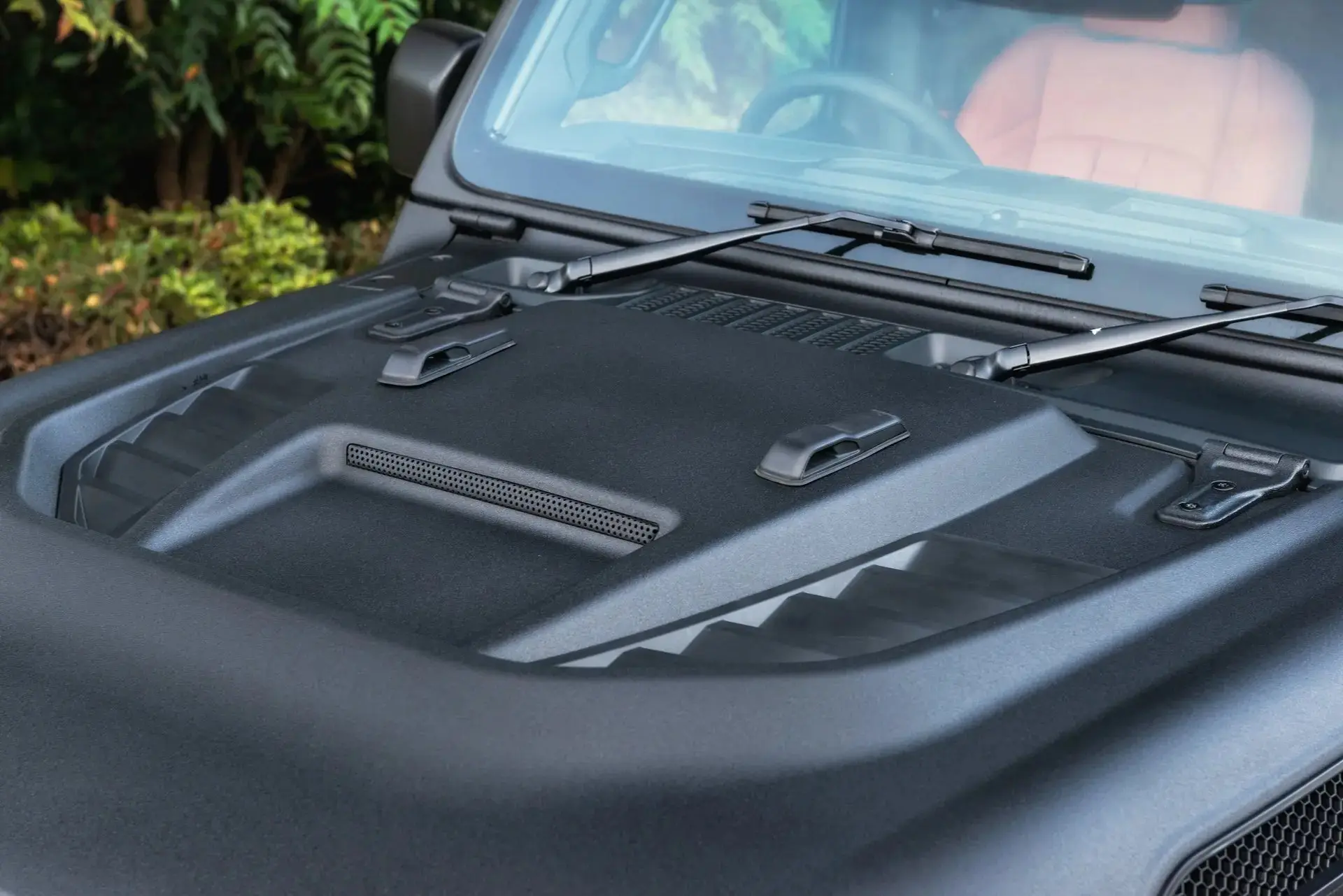 JEEP WRANGLER JL (2018 Onwards) Iron Man Vented Bonnet - Image 19