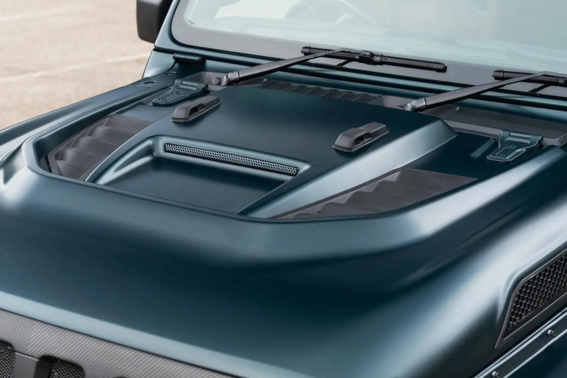 JEEP WRANGLER JL (2018 Onwards) Iron Man Vented Bonnet - Image 25