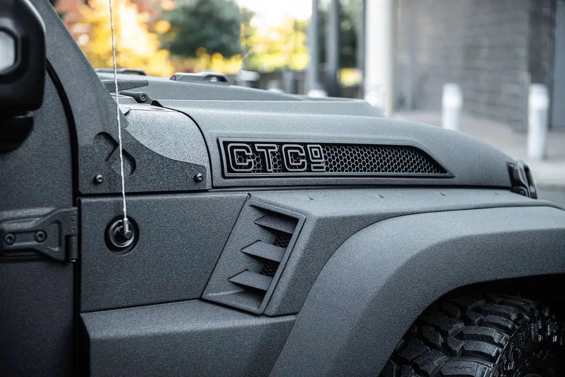 JEEP WRANGLER JL (2018 Onwards) Iron Man Vented Bonnet - Image 30