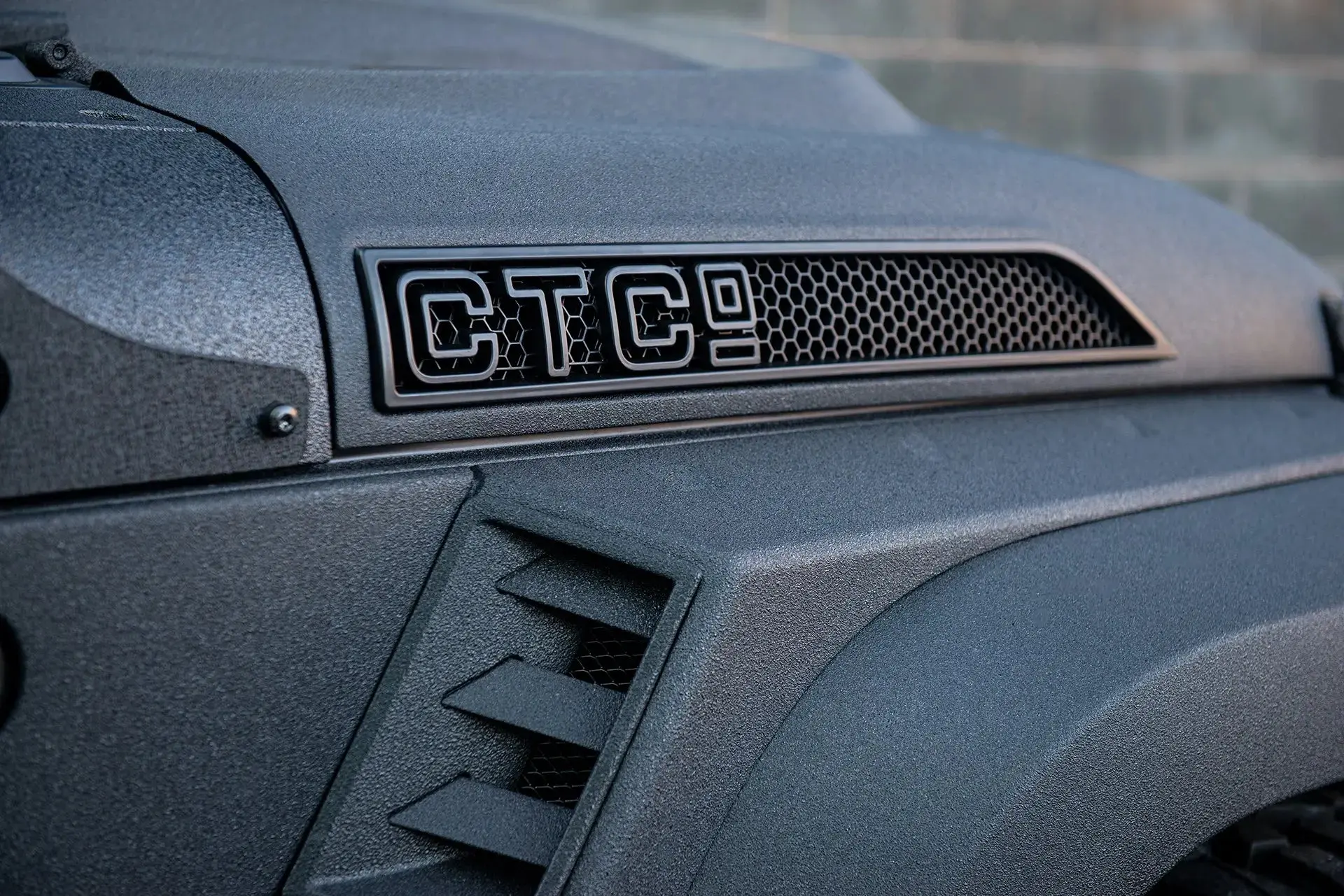 JEEP WRANGLER JL (2018 Onwards) Iron Man Vented Bonnet - Image 36