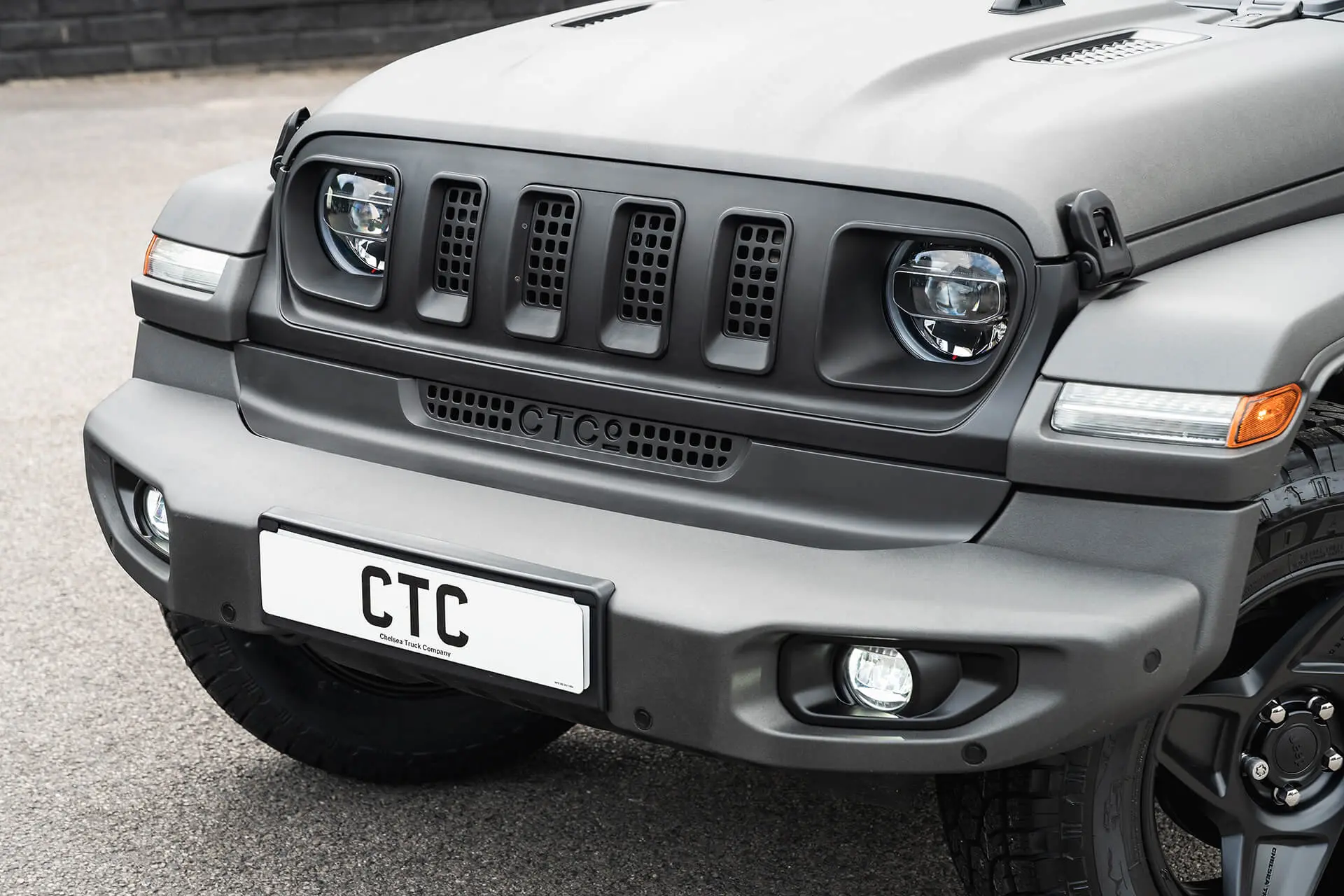 JEEP WRANGLER JL (2018 Onwards) IRONMAN 4 SLOT FRONT GRILLE - Image 14