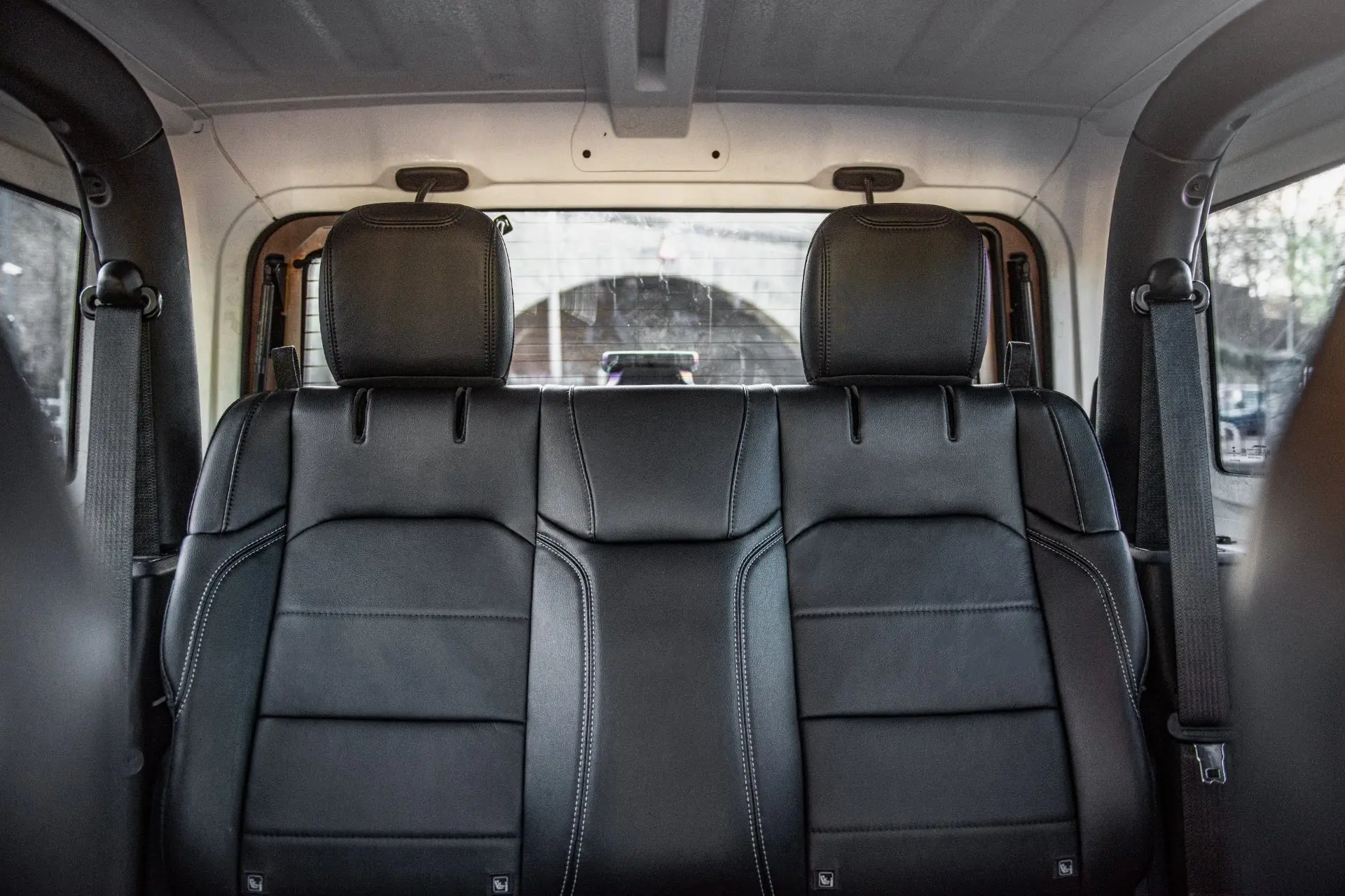 Jeep Wrangler JL (2018 Onwards) Lightweight Vegan Leather Heritage Sport Seats - Image 34