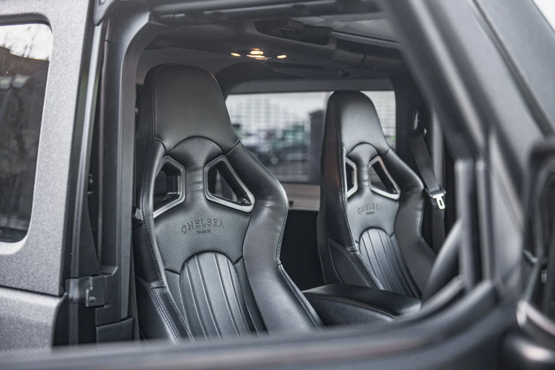 Jeep Wrangler JL (2018 Onwards) Lightweight Vegan Leather Heritage Sport Seats - Image 35