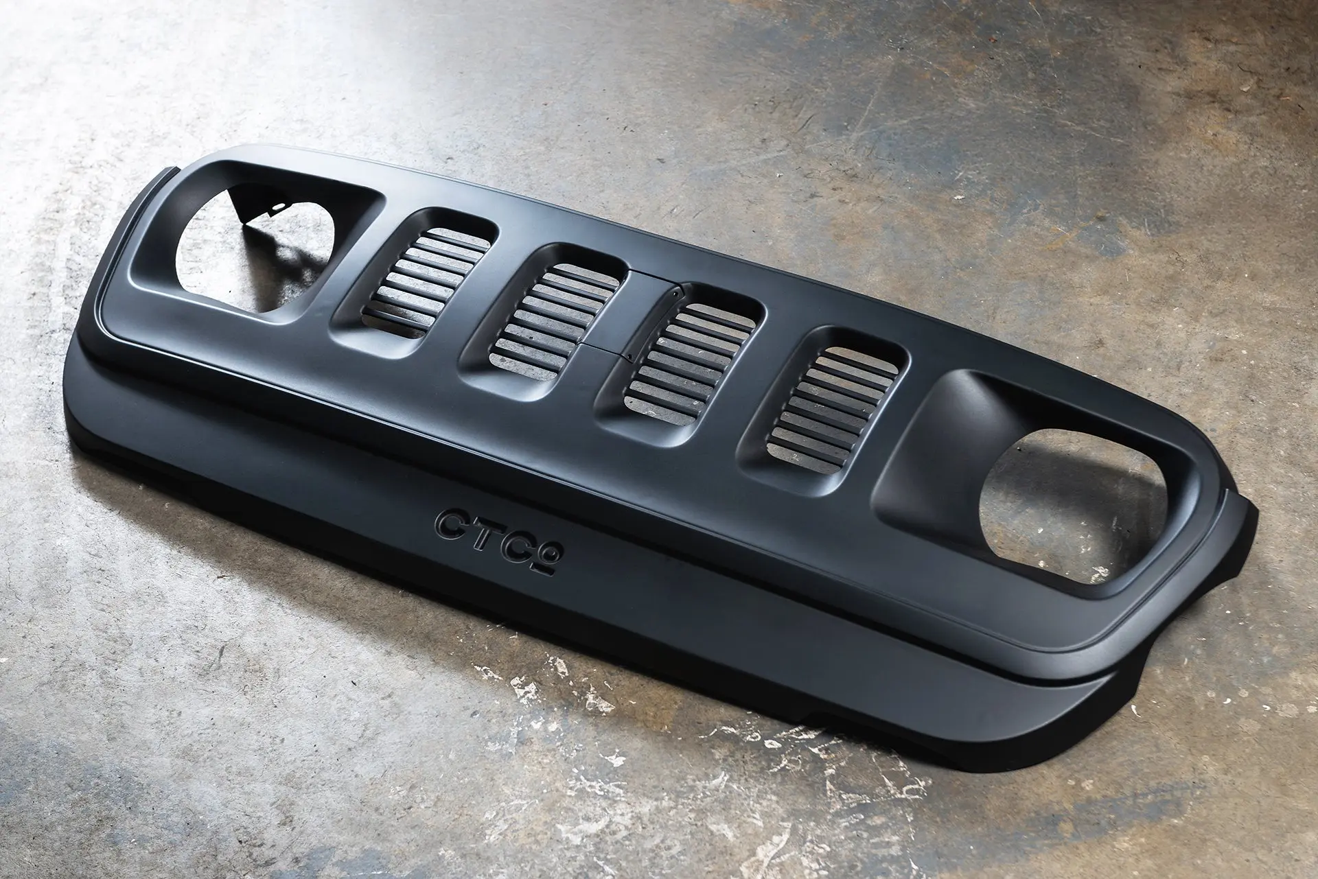 JEEP WRANGLER JL (2018 Onwards) SLIMLINE 4 SLOT FRONT GRILLE - Image 18