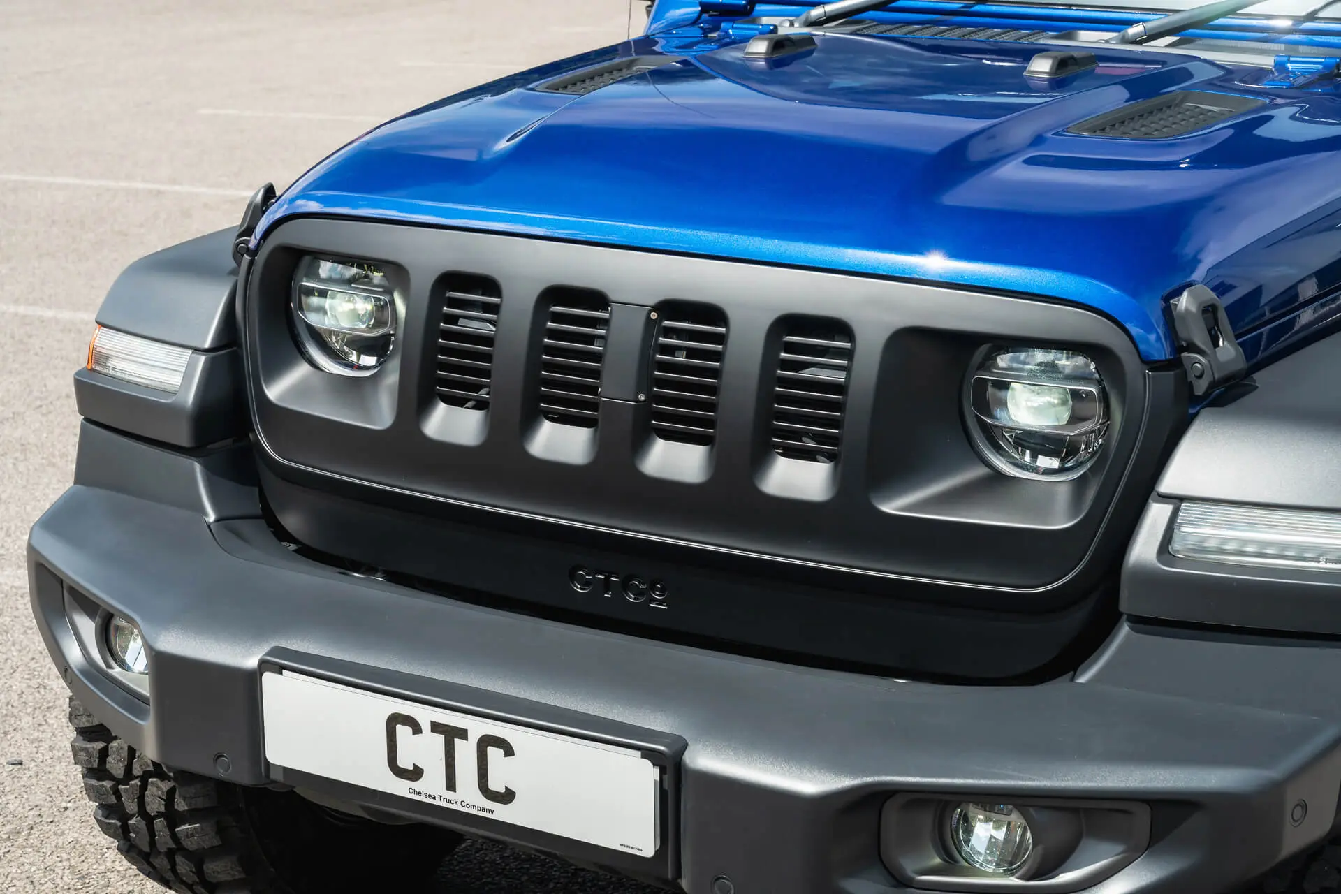 JEEP WRANGLER JL (2018 Onwards) SLIMLINE 4 SLOT FRONT GRILLE - Image 29
