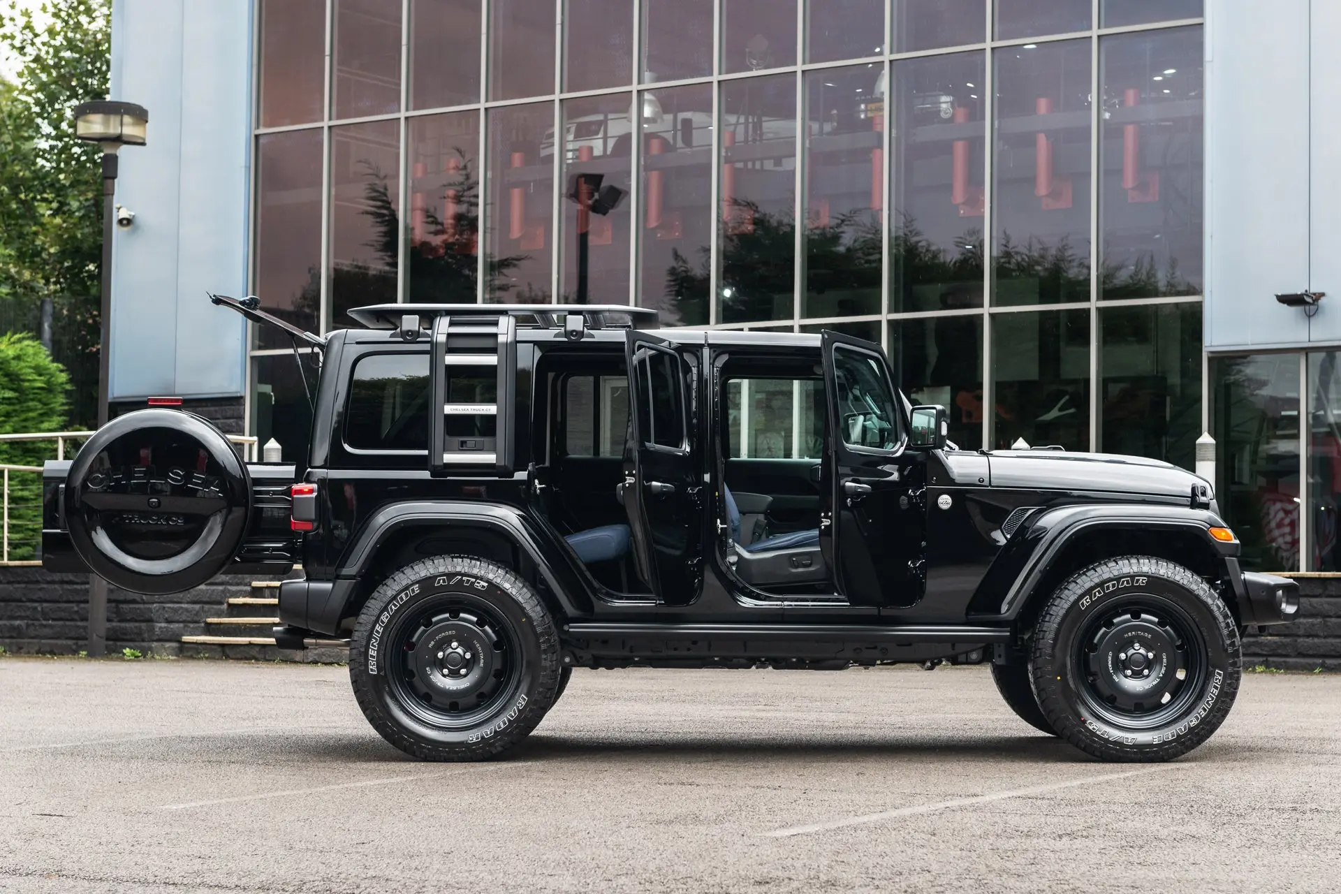 JEEP WRANGLER JL (2018 Onwards) Expedition Roof Rack and Side Ladder - Image 37
