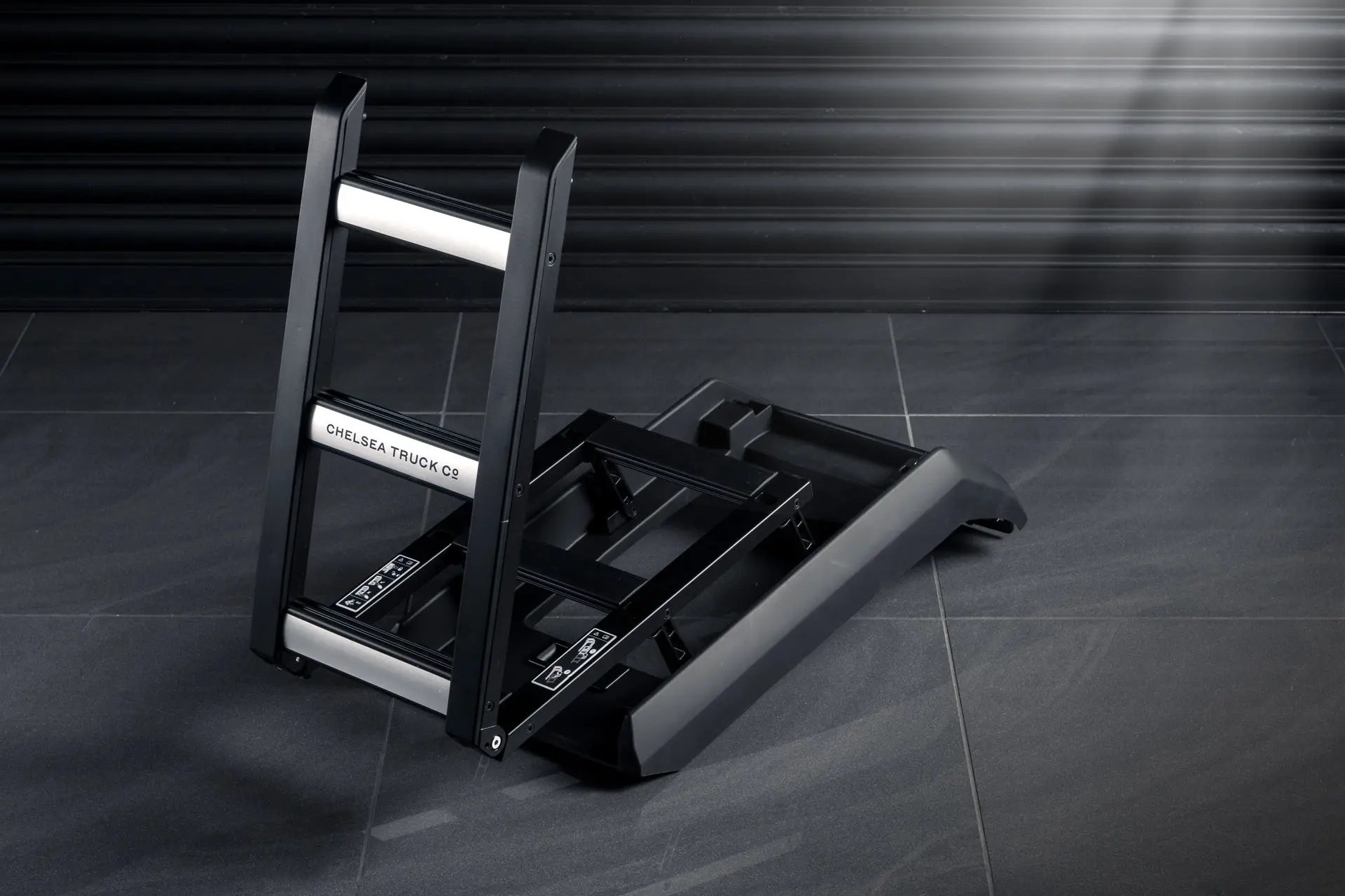 JEEP WRANGLER JL (2018 Onwards) Expedition Roof Rack and Side Ladder - Image 38