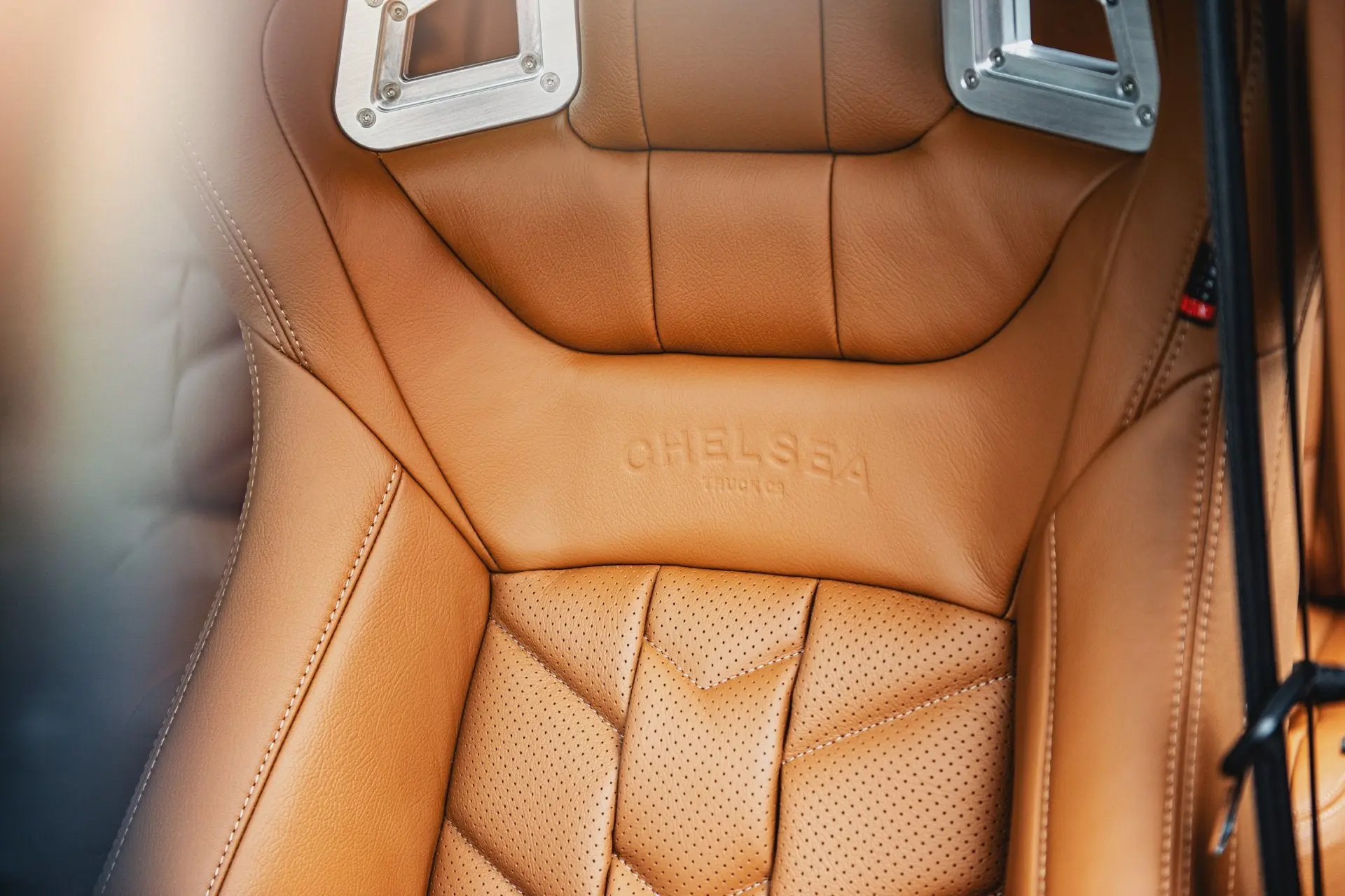 Land Rover Defender 110 (1991-2016) Herringbone Pattern Leather Interior - Image 3