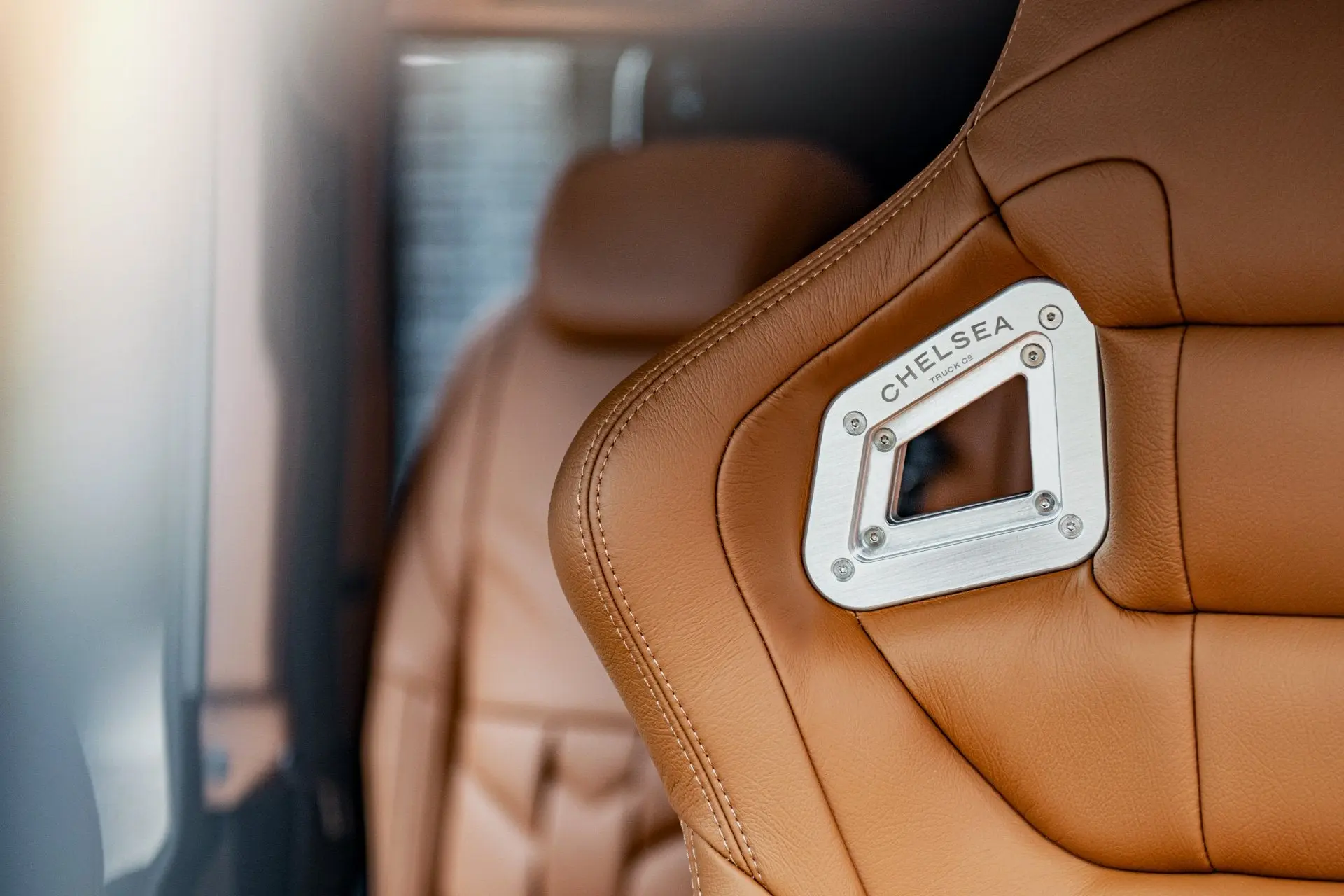 Land Rover Defender 110 (1991-2016) Herringbone Pattern Leather Interior - Image 4