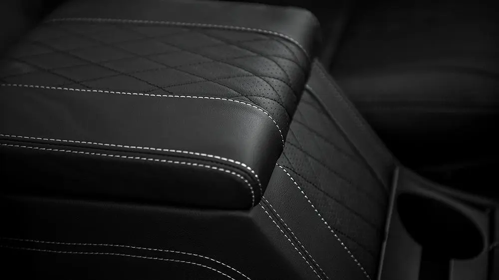 LAND ROVER DEFENDER 110 PICKUP COMFORT INTERIOR - 2 SEATS - Image 4