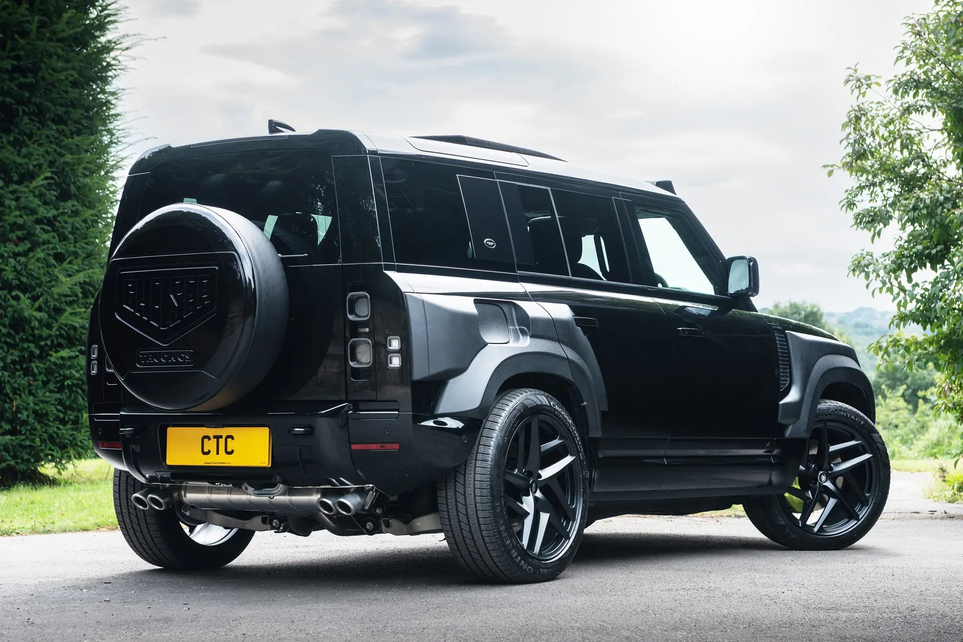 LAND ROVER DEFENDER 110 (2020 Onwards) WIDE TRACK BODYKIT - Image 39