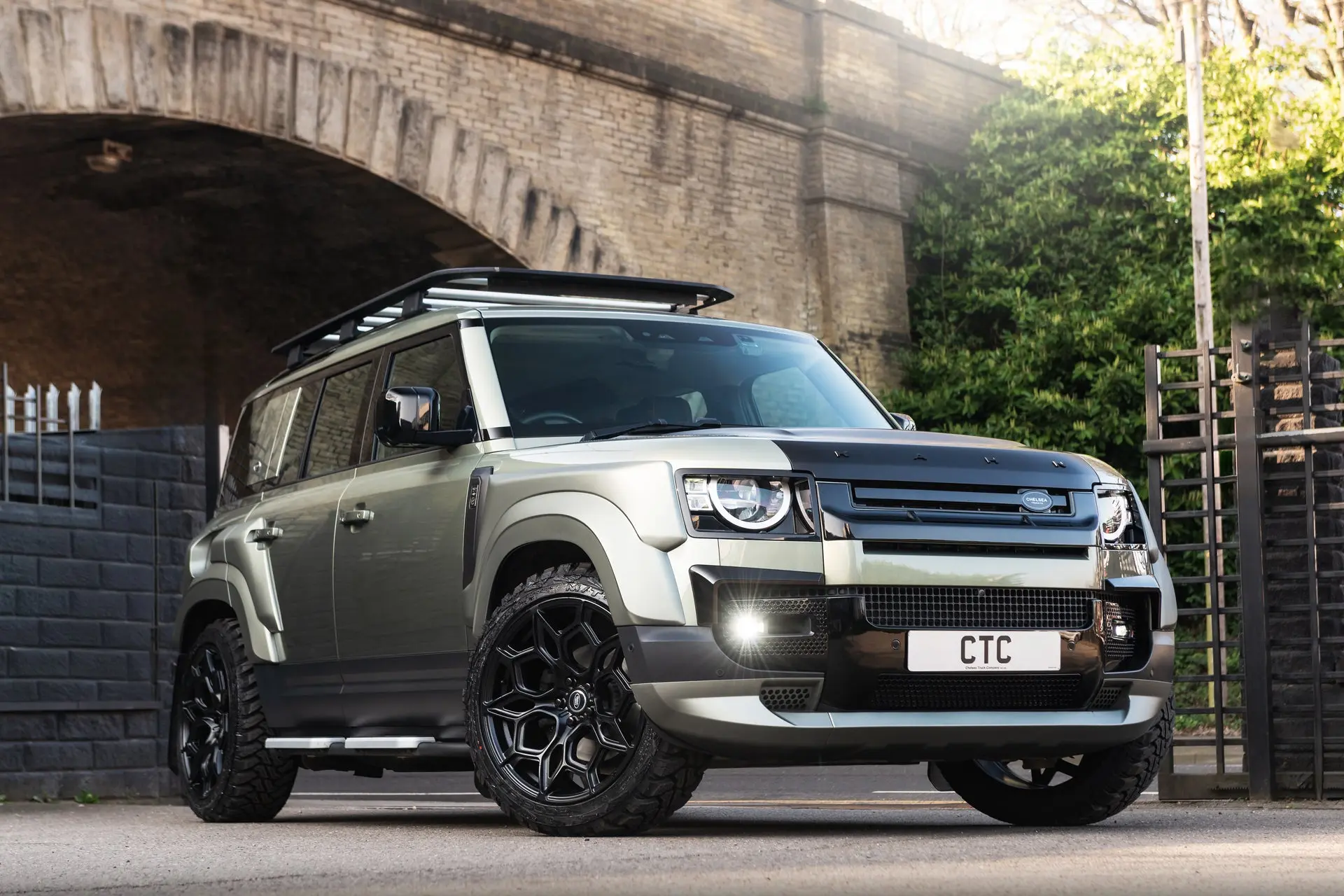 LAND ROVER DEFENDER 110 (2020 Onwards) WIDE TRACK BODYKIT - Image 42