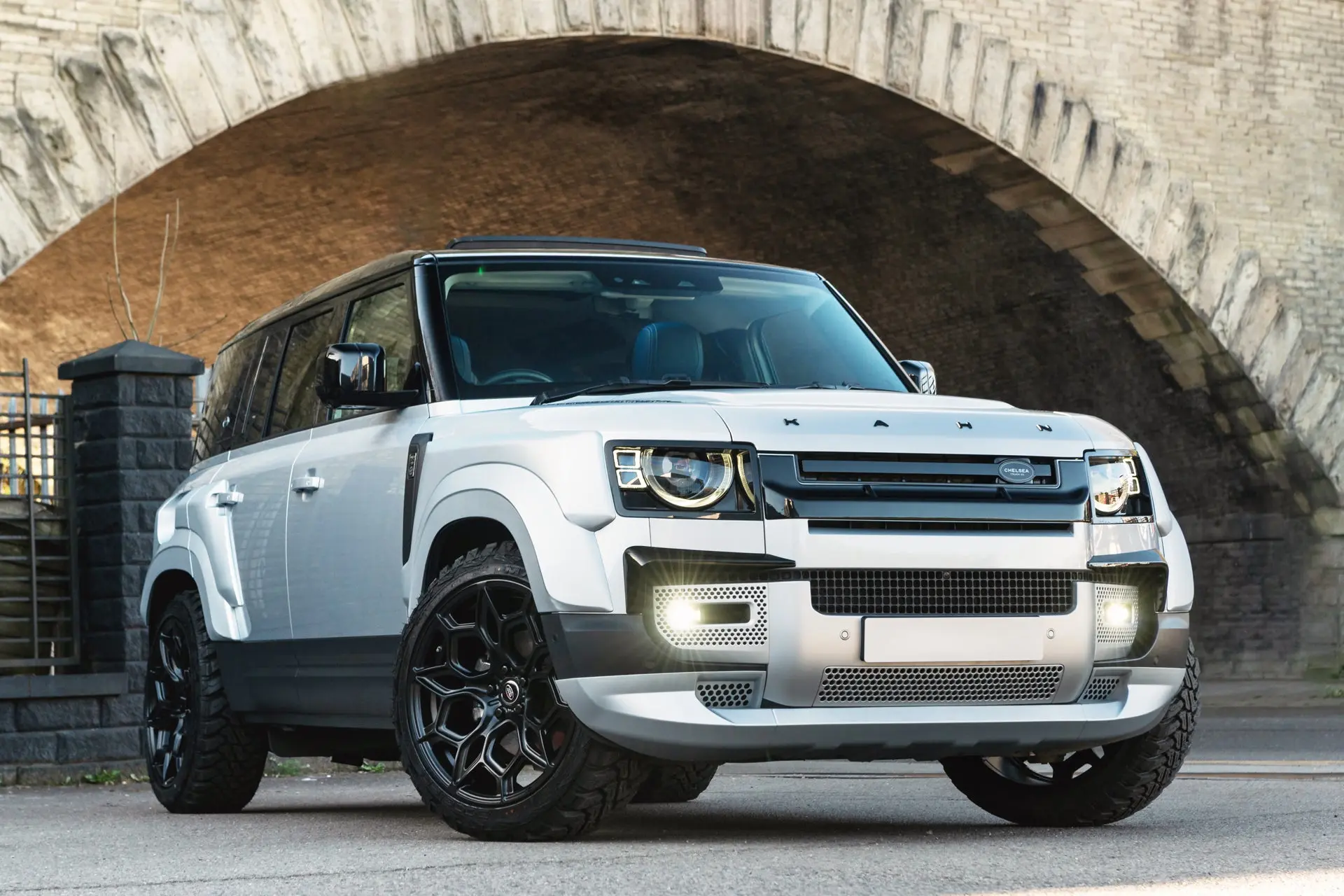 LAND ROVER DEFENDER 110 (2020 Onwards) WIDE TRACK BODYKIT - Image 5
