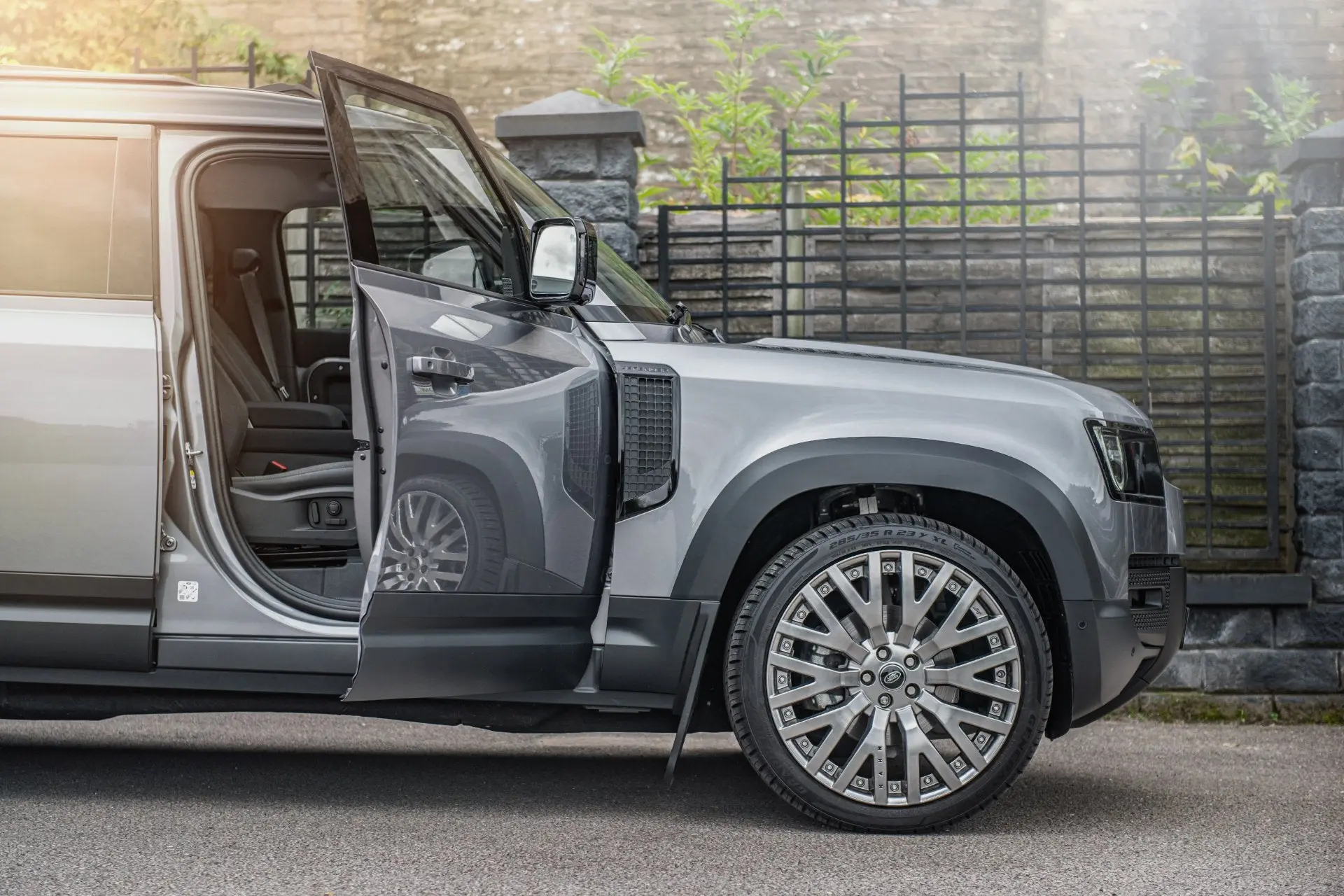 Land Rover Defender 110 Front and Rear Wheel Arches - Image 16
