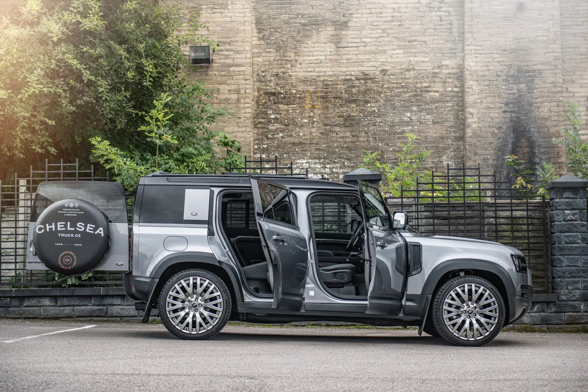 Land Rover Defender 110 Front and Rear Wheel Arches - Image 18