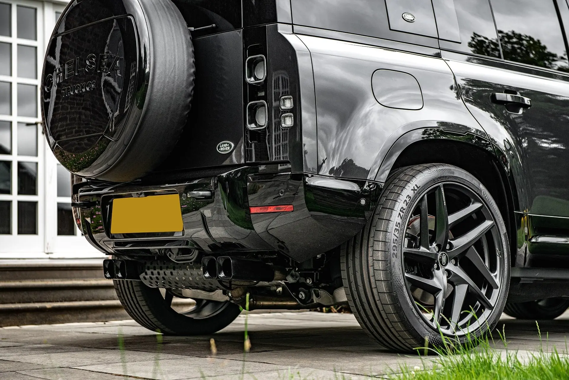 Land Rover Defender 110 V8 Petrol (2020 Onwards) Quad Exhaust System - Image 7