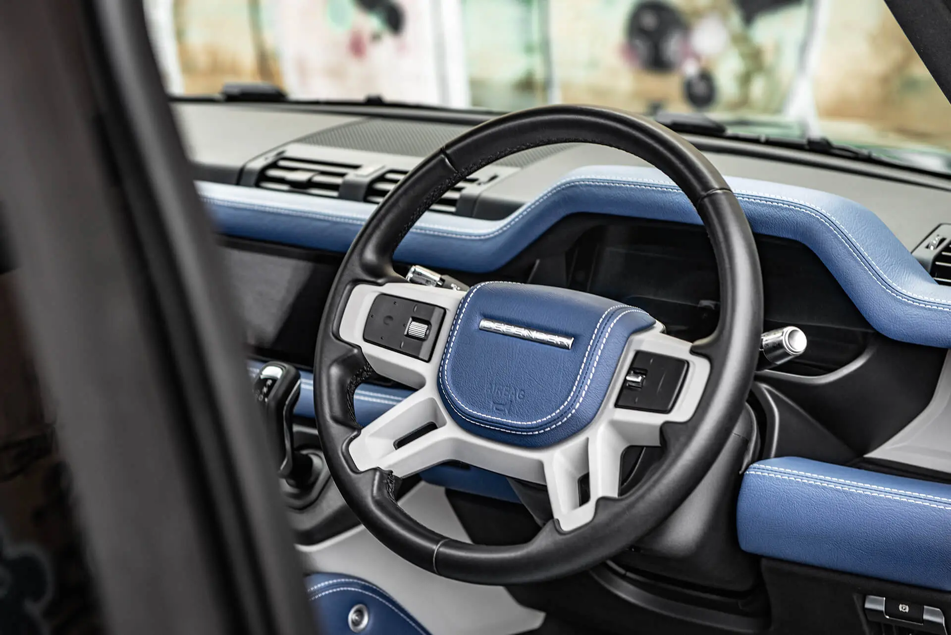 Land Rover Defender 110 Clam Shell Pattern Leather Interior - Image 28