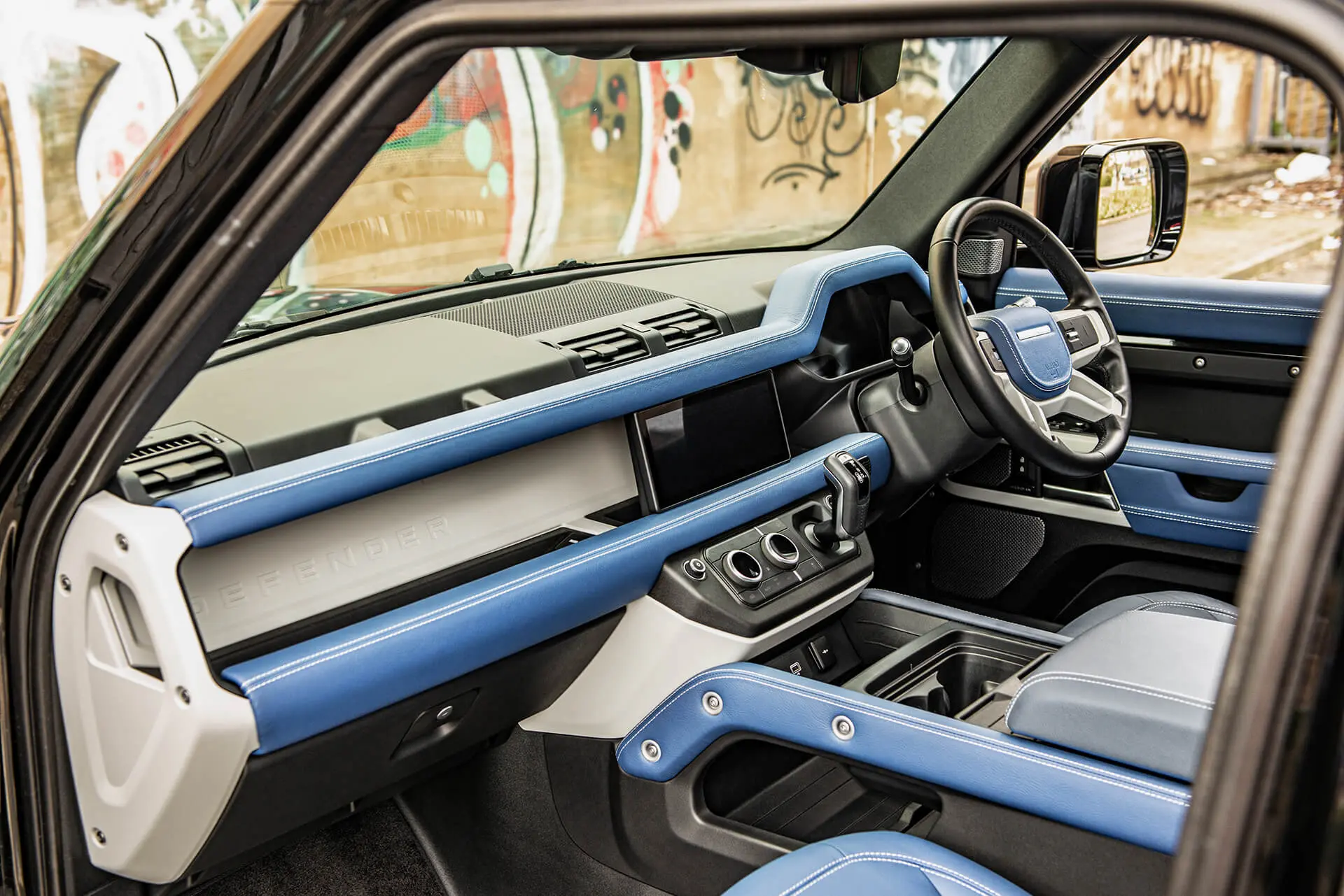Land Rover Defender 110 Clam Shell Pattern Leather Interior - Image 29