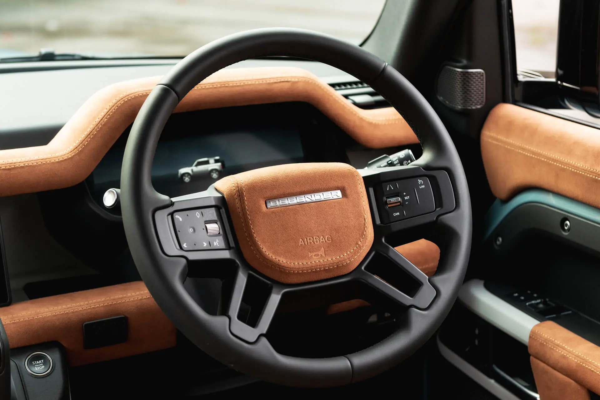 Land Rover Defender 110 Clam Shell Pattern Leather Interior - Image 25