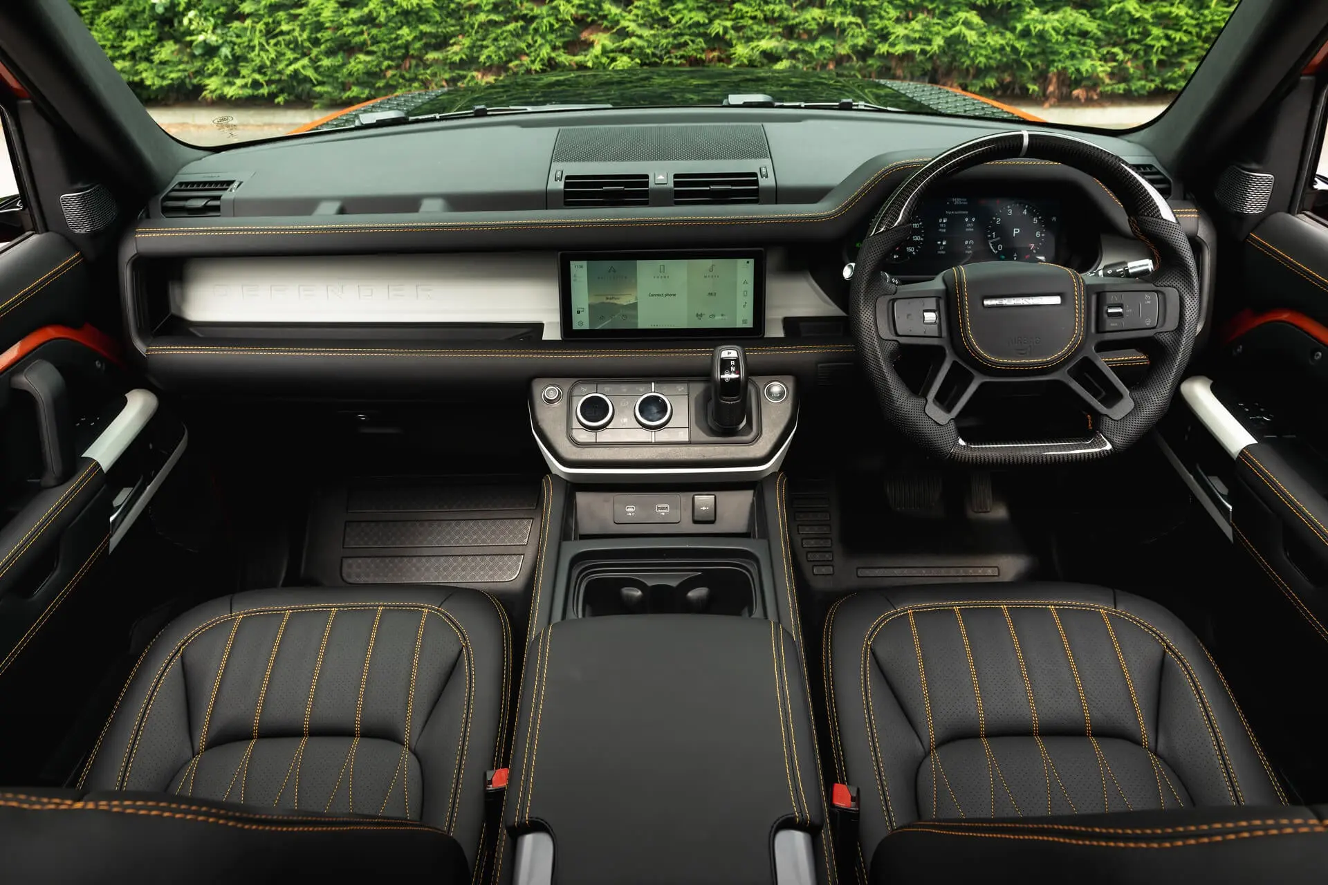 Land Rover Defender 130 Designo Pattern Leather Interior - Image 15