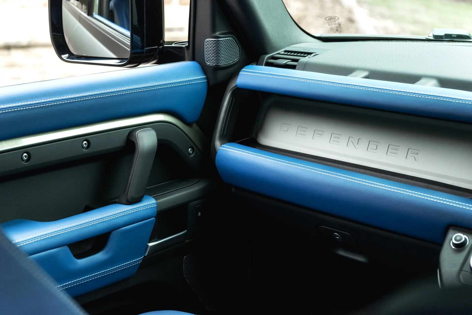 Land Rover Defender 130 Designo Pattern Leather Interior - Image 66
