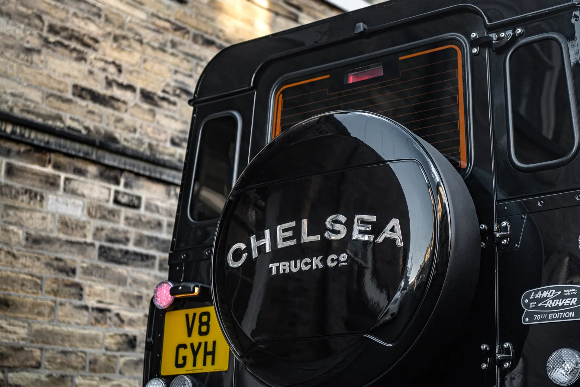 Land Rover Defender Hard Spare Wheel Cover Piano Black - Image 15
