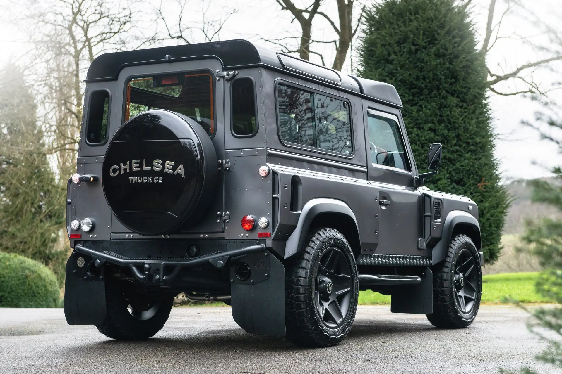 Land Rover Defender Hard Spare Wheel Cover Piano Black - Image 2