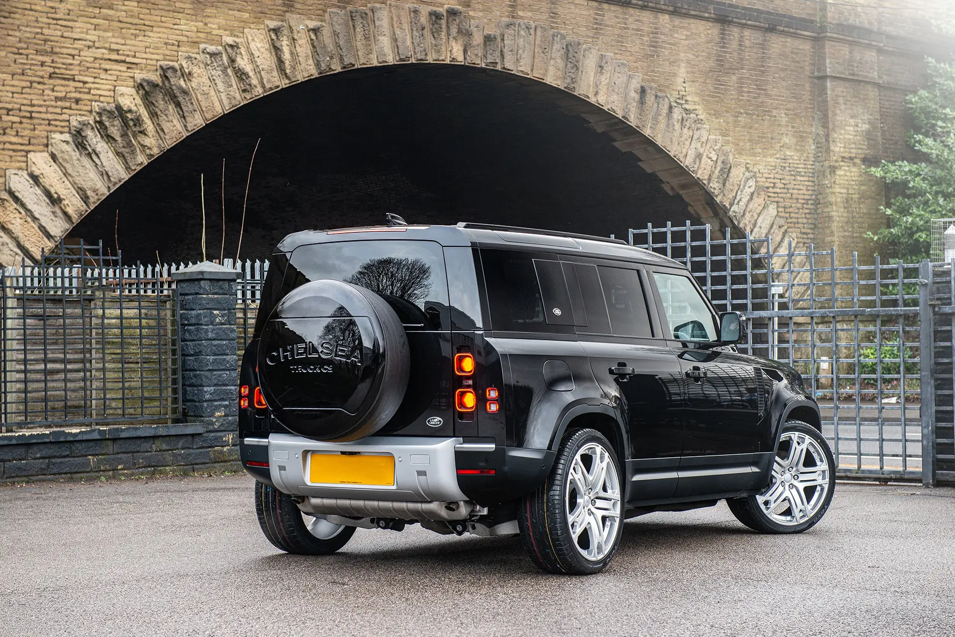 Hard Spare Wheel Cover for Land Rover Defender (2020 Onwards) - Chelsea Truck Company - Image 7