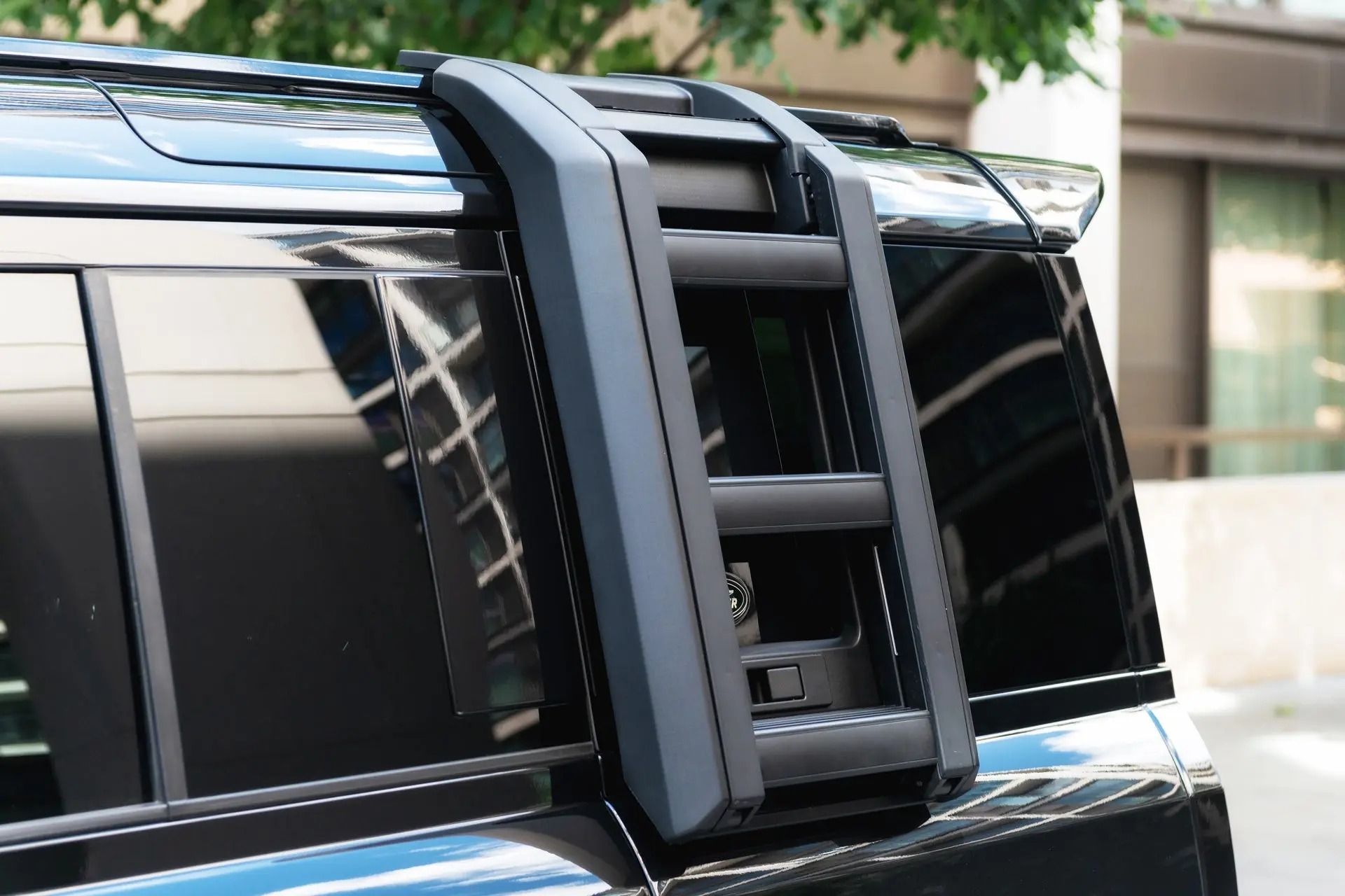 Deployable Side Ladder for Land Rover Defender (2020 Onwards) - Image 14